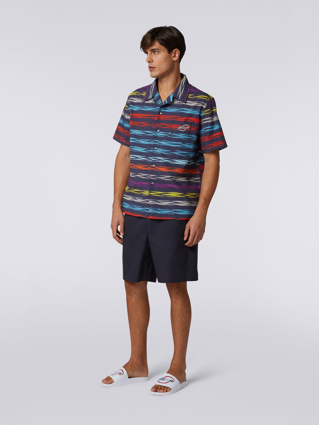 Oversized short-sleeved bowling shirt with logo, Multicoloured  - US23SJ0SBW00NCS72AO - 2