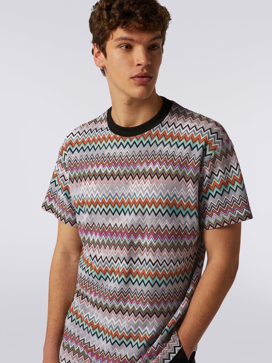 T-shirt à col ras du cou en coton et viscose zigzag, Multicolore  - US23SL0BBR00KESM8LK - 4