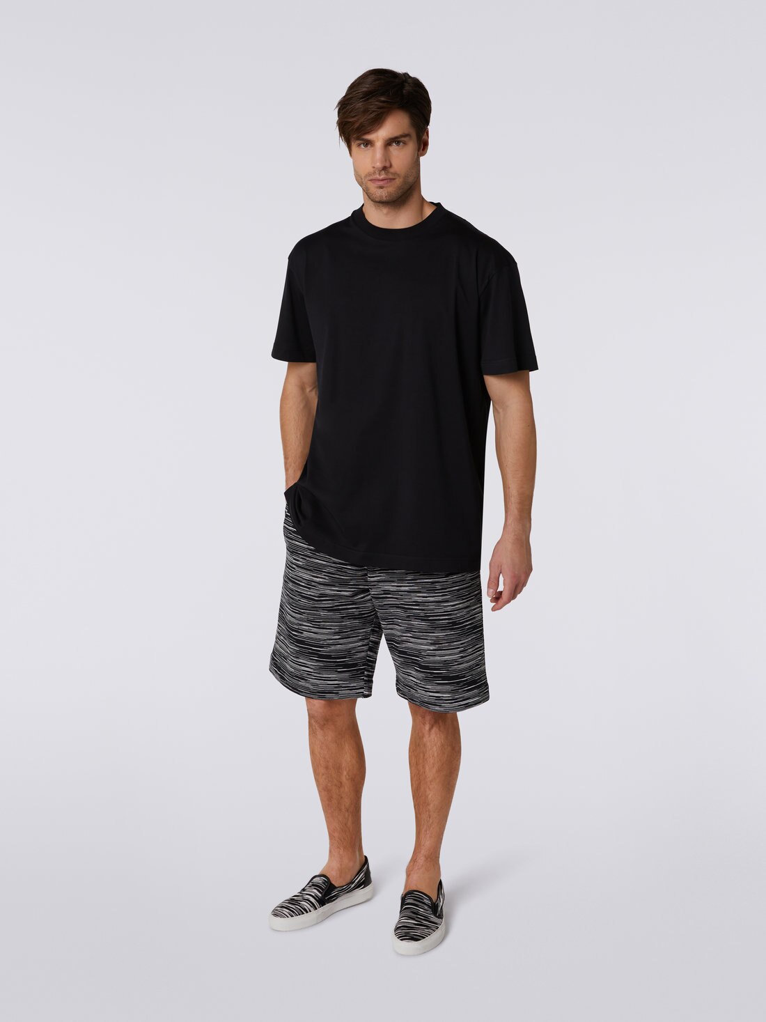 Short-sleeved cotton crew-neck T-shirt with logo, Black & White - 8051575747021 - 1