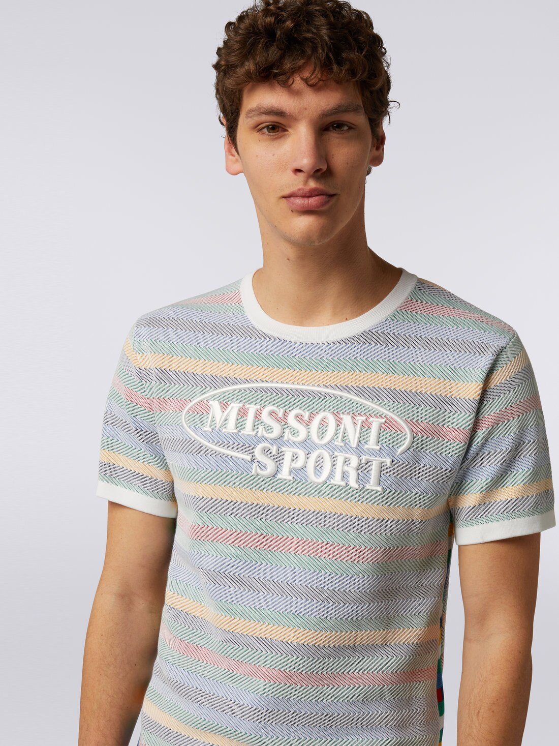 Rundhals-T-Shirt mit Jacquard-Verarbeitung und Streifen aus Strick, Mehrfarbig  - 8051575688836 - 4