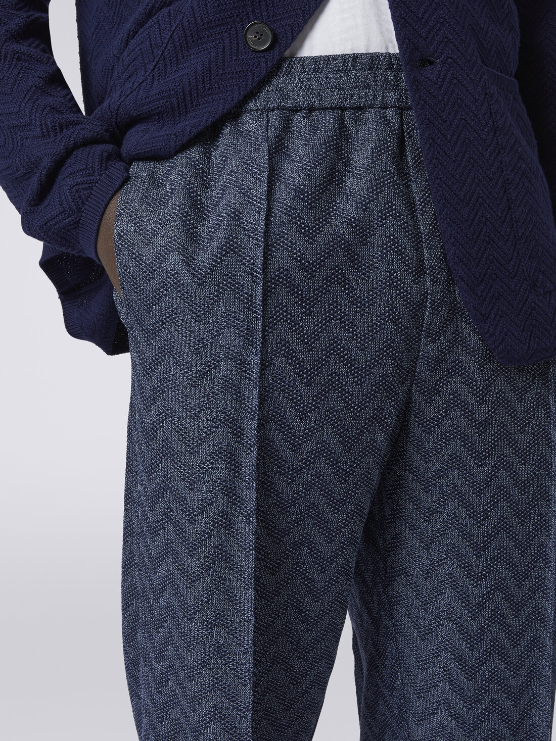 Straight cotton knit chevron trousers , Blue - US23WI0NBT0067S72FG - 4