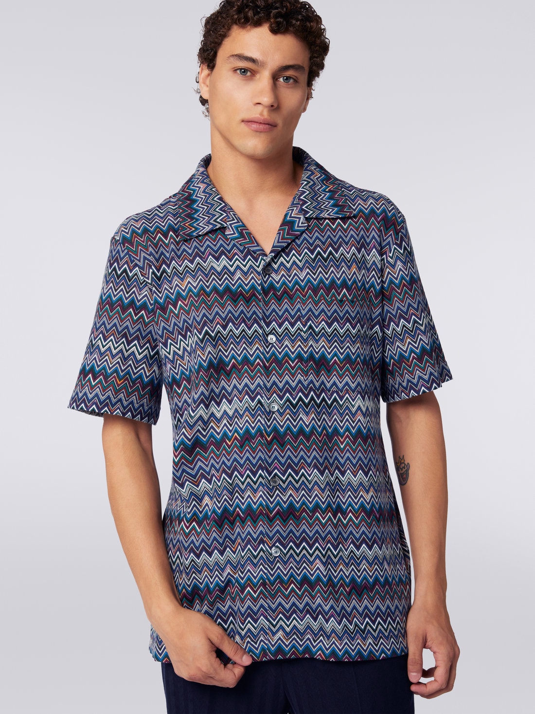 Chemise style bowling à manches courtes en coton et viscose zigzag, Bleu Marine  - US23WJ08BR00OUSM8Y1 - 4