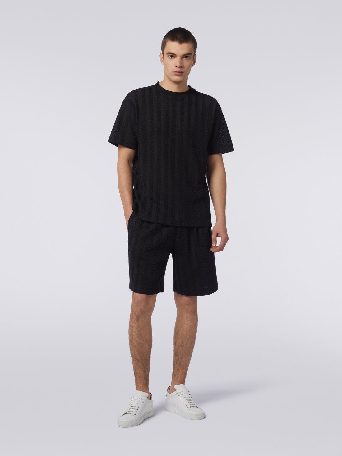 Shorts aus Baumwolle und Viskose mit Zickzackmuster, Schwarz    - US24SI0ABR00JC93911 - 1