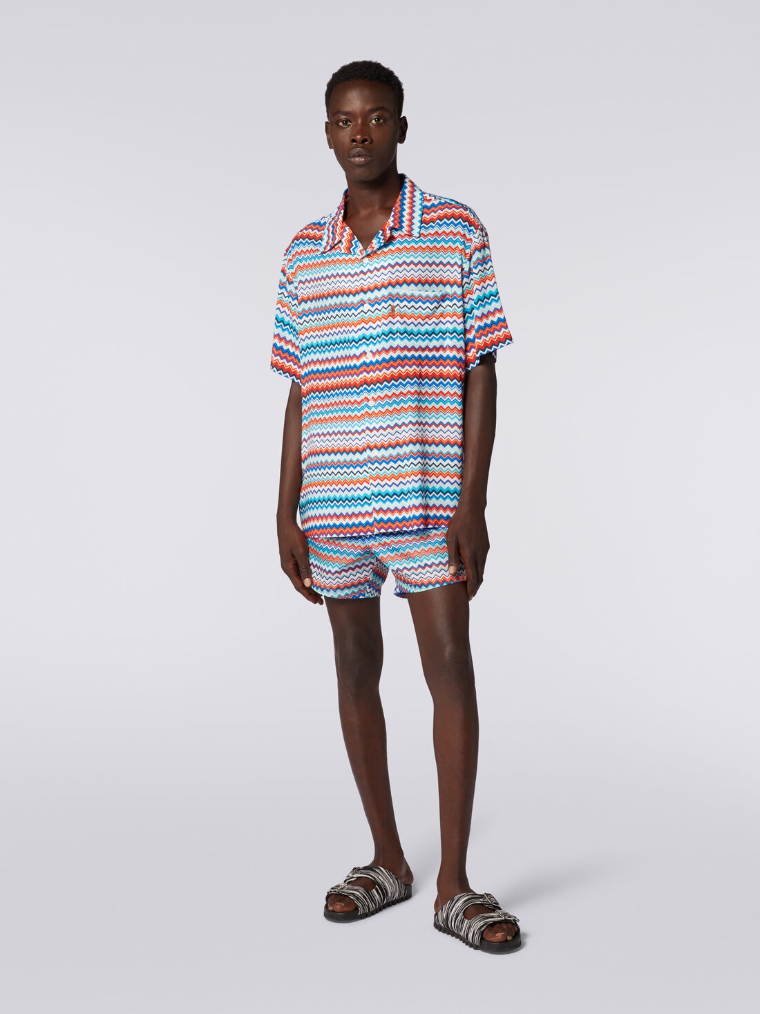Short-sleeved bowling shirt in zigzag viscose, Multicoloured  - US24SJ0CBW00RLSM98R - 1