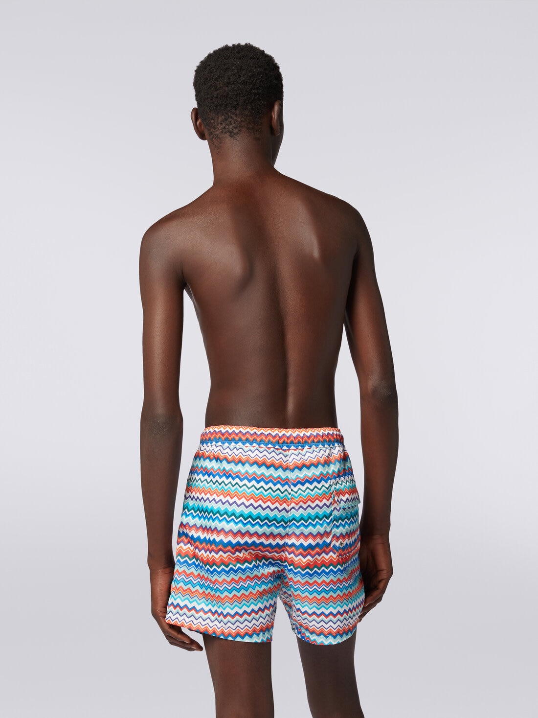 Swimming trunks in zigzag print nylon, Multicoloured  - US24SP00BW00RMSM98R - 3