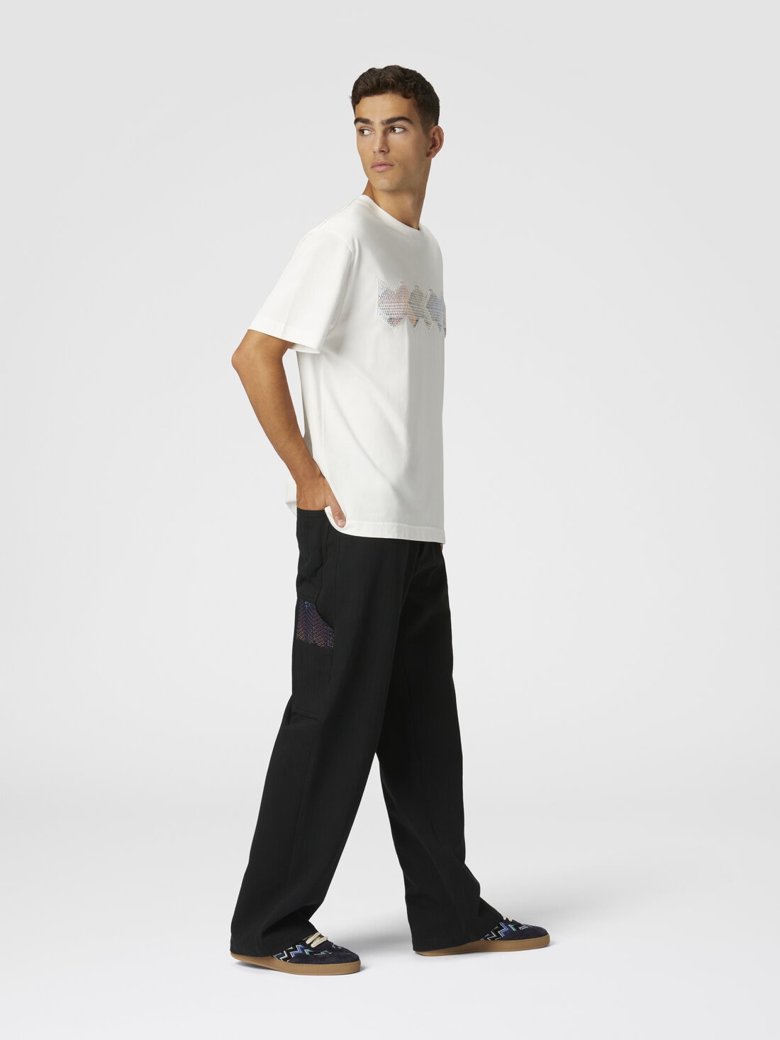 Denim-Cargohose mit Chevron-Strickeinsätzen, Mehrfarbig  - US25SI0EBW00UWS91NH - 3