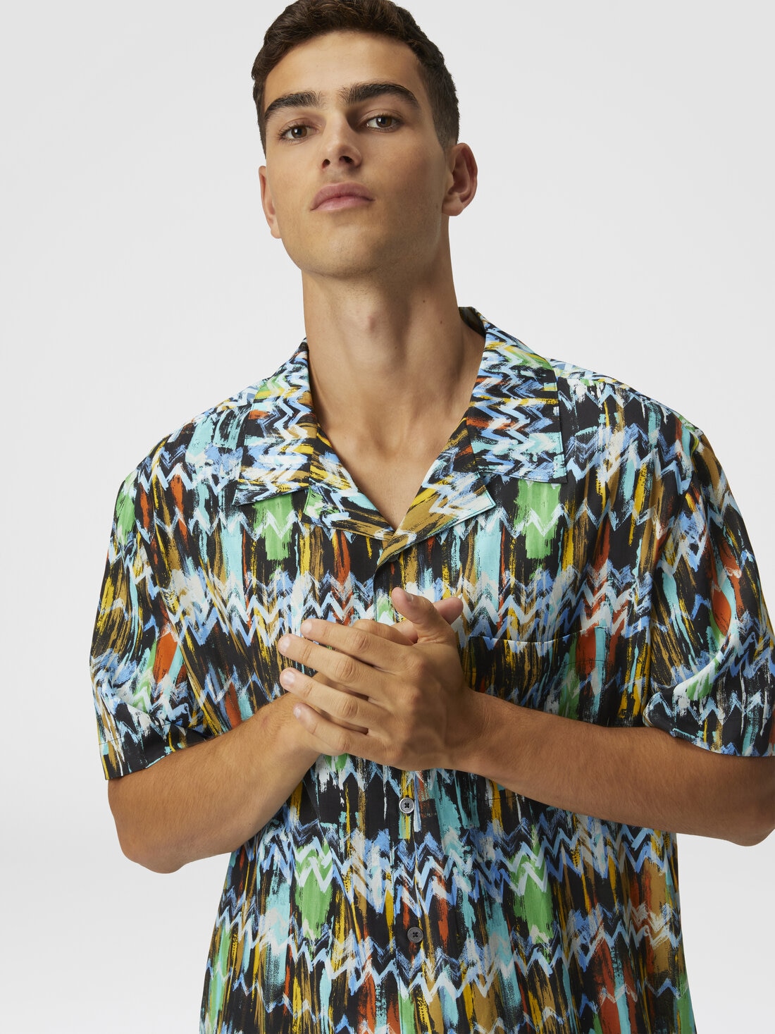 Viscose bowling shirt with zig zag print brushed effect, Black Multicoloured  - US25SJ0BBW00VFSM9LV - 3