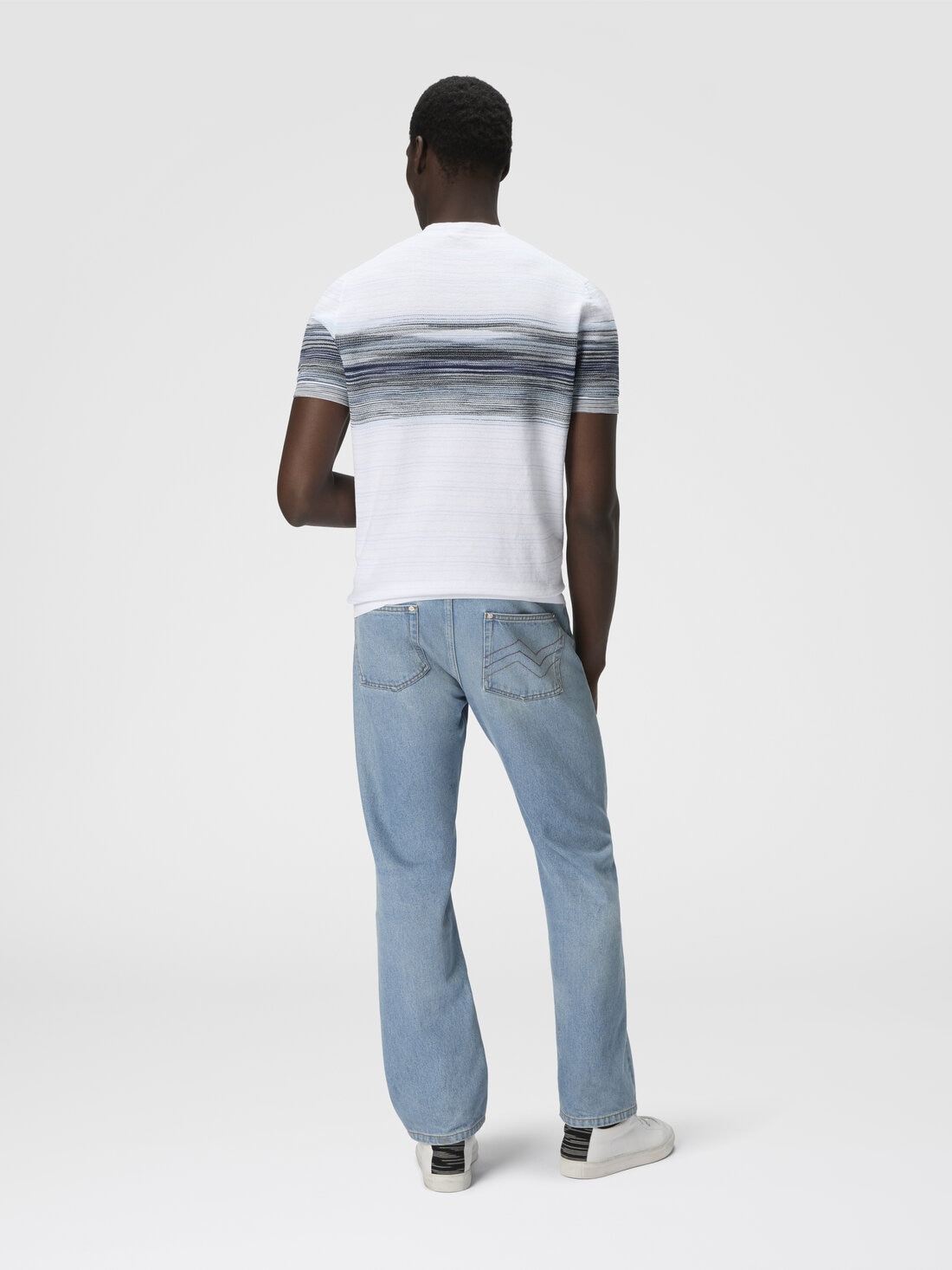 ハニカムコットンニットクルーネックTシャツ、スラブディテール, ホワイト＆ブルー - US25SL06BK044KS01FT - 2