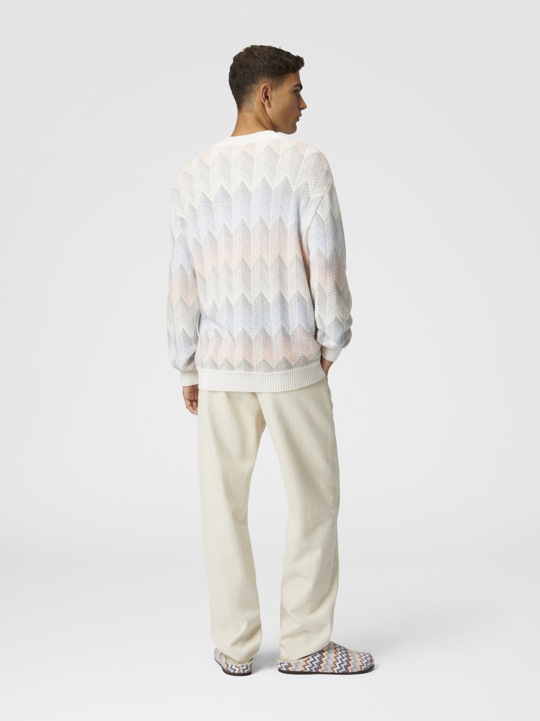 Gradient chevron cotton blend cardigan with pockets, White  - US25SM09BC0050SM9KF - 2