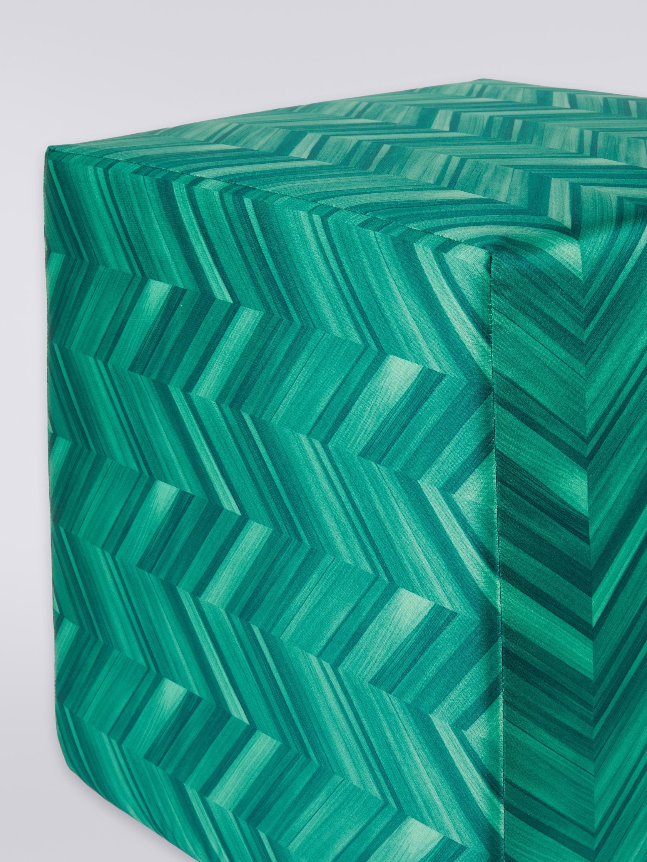 ミッソーニケット ロビンII 140x190cm ミッソーニケット ロビンII 140x190cm ミッソーニケット ロビン