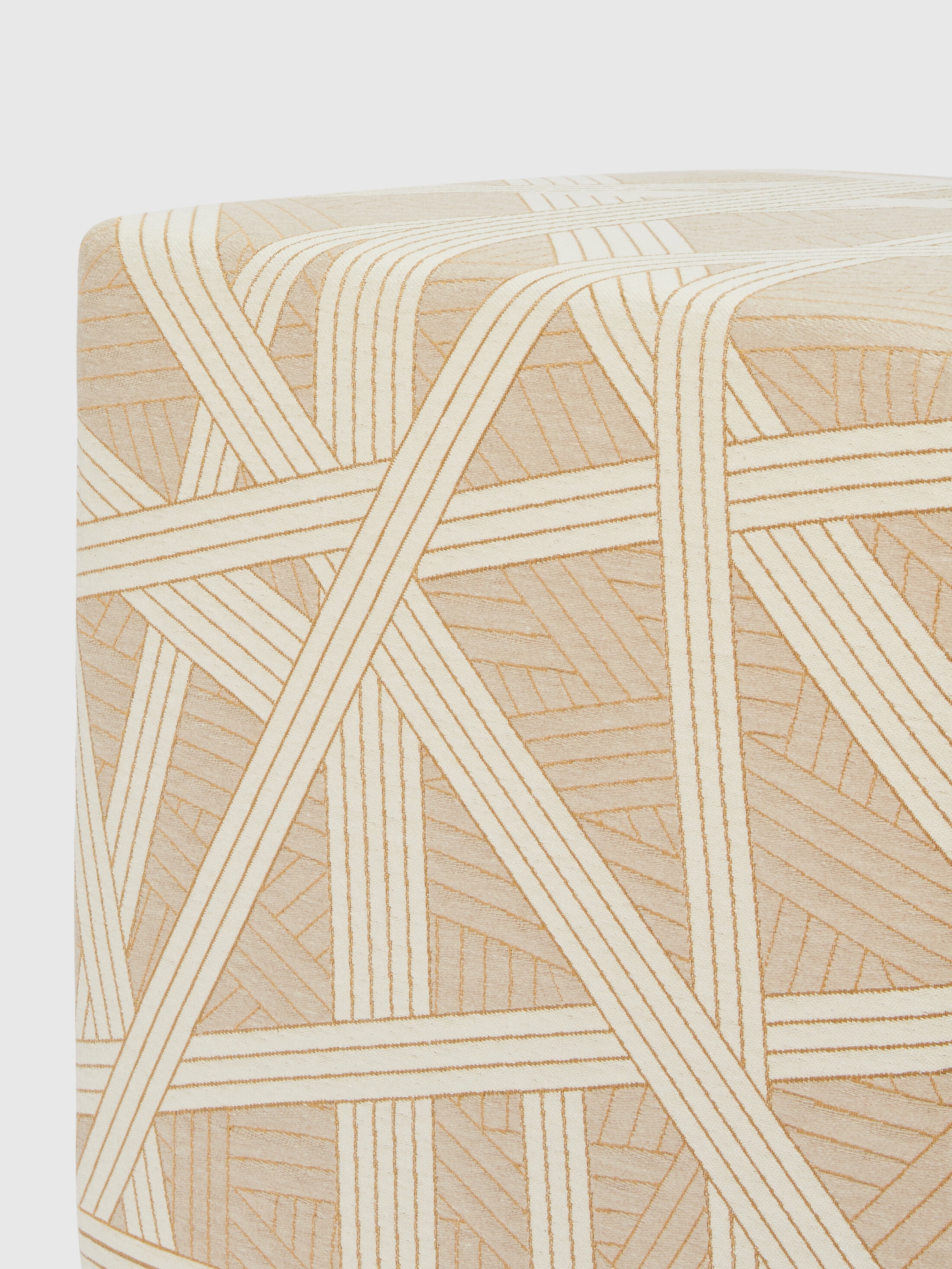 Nastri 40x40x40 cm footstool cube with contrasting stitching