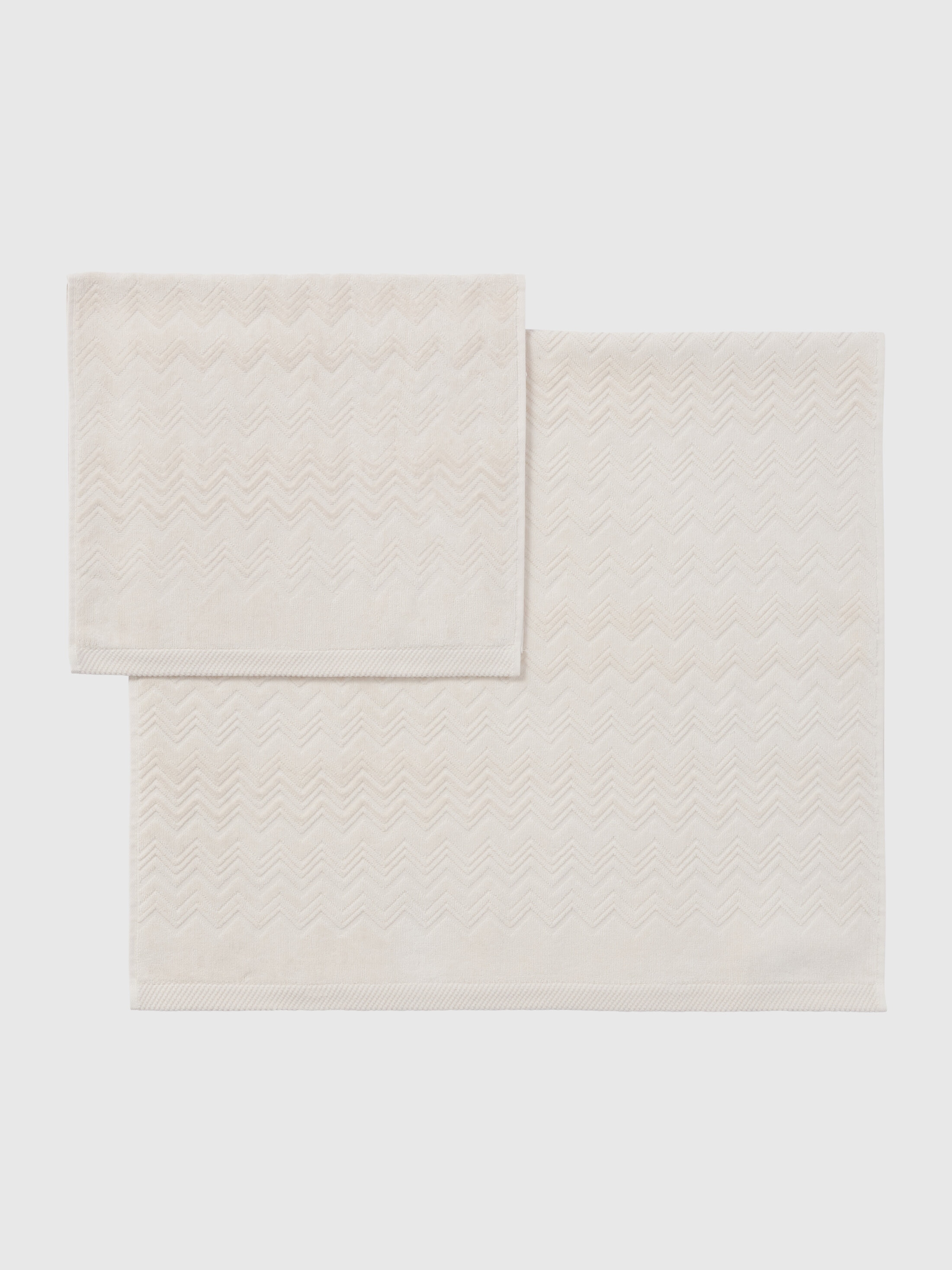 Amazon.co.jp: WANIMA Official Goods Face Towel, 1 Piece C