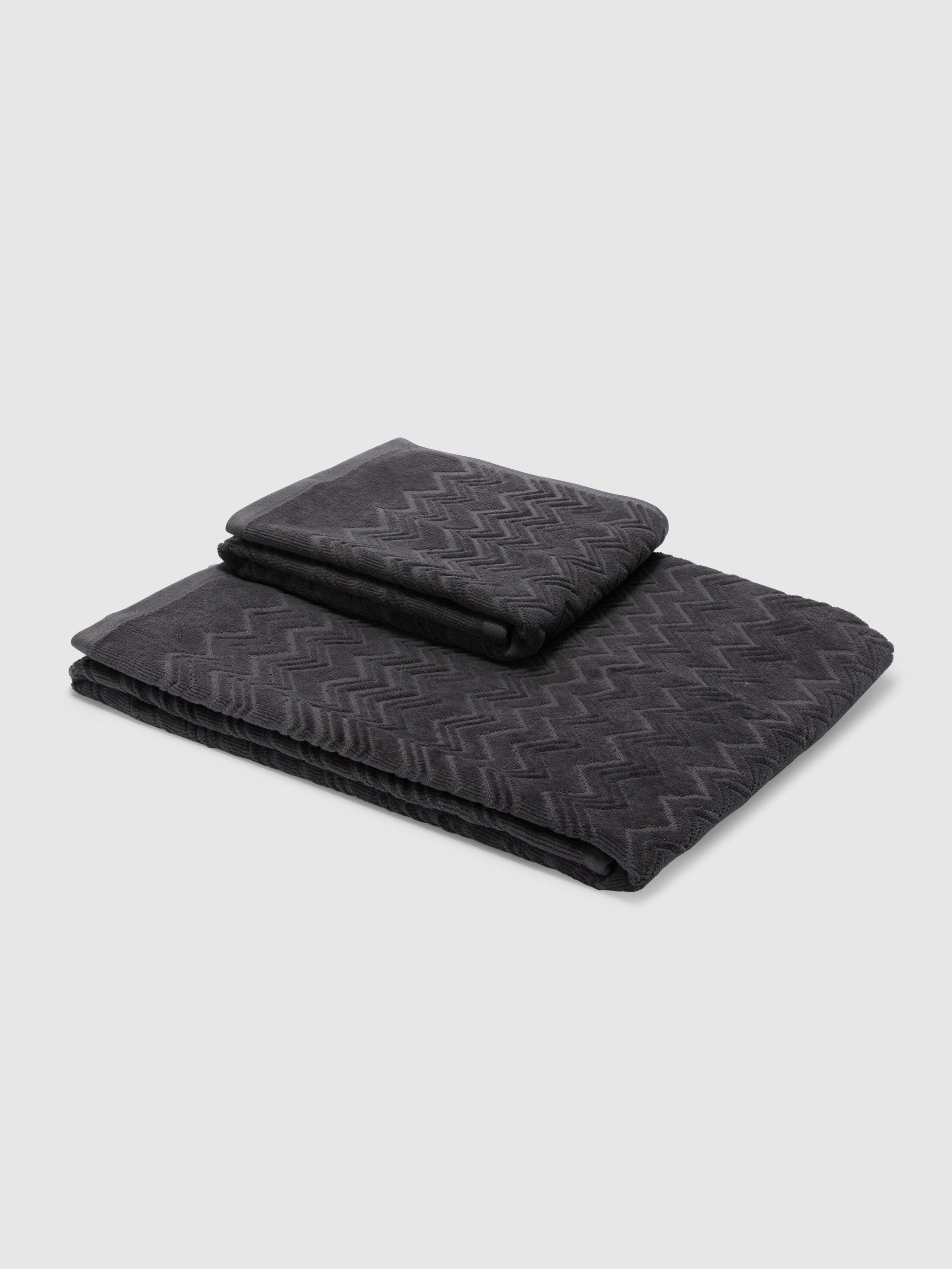Missoni Chalk 2-piece Bath Towel Set In Cotton Terry With Zigzag Pattern