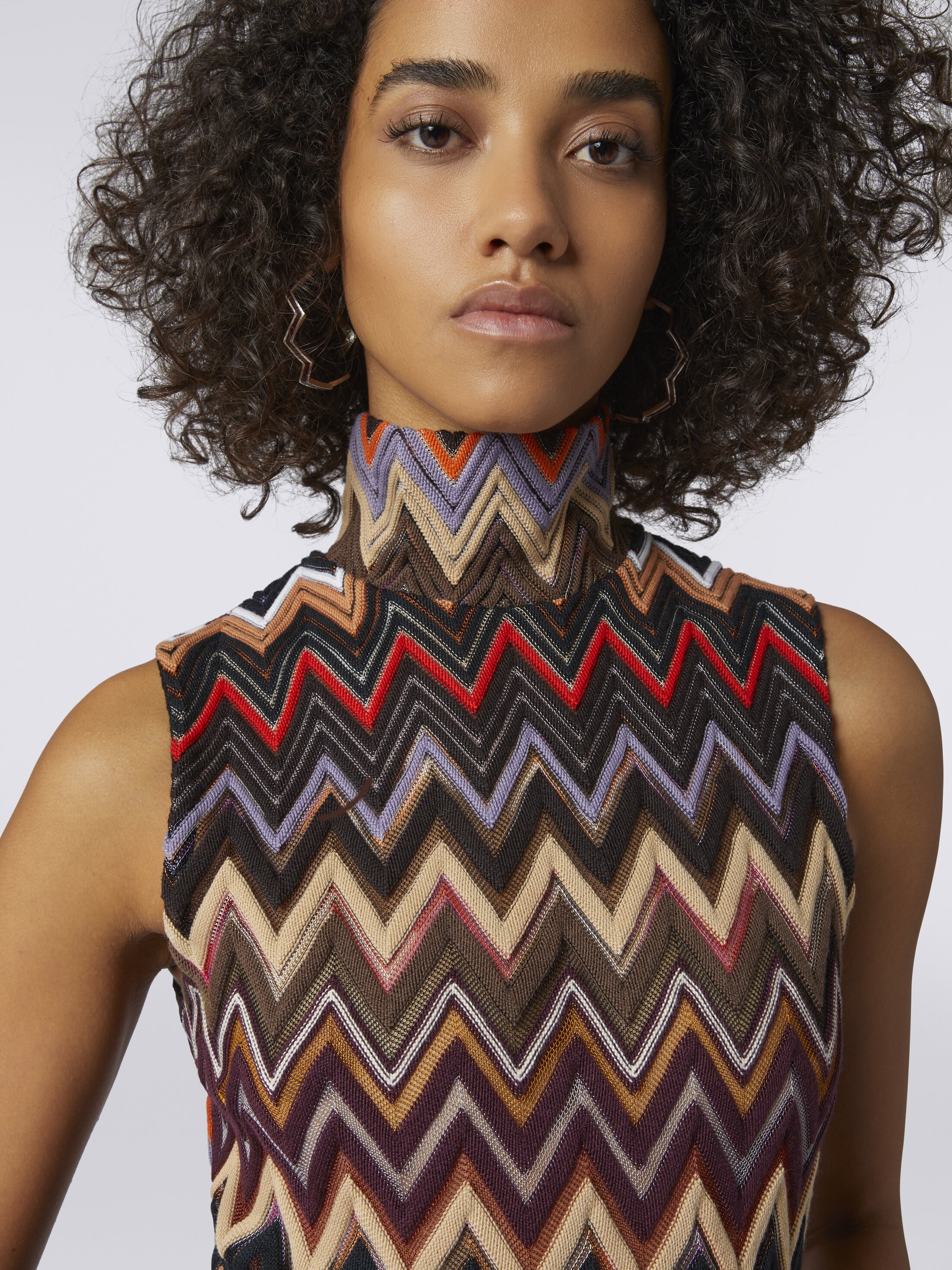 Wool and viscose high-neck tank top with zigzag weave