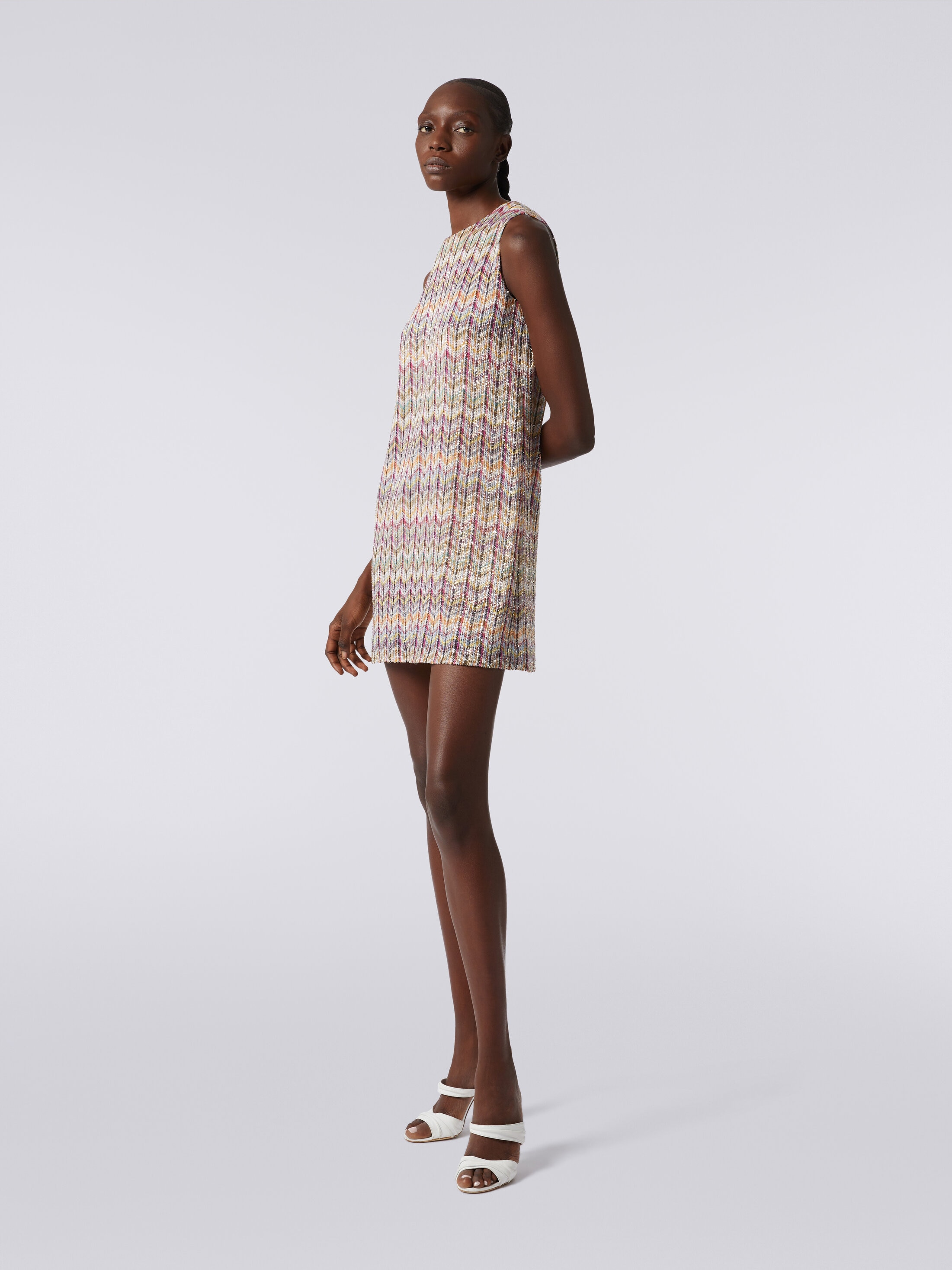 オールインワン・サロペット Missoni Zigzag Pattern Peplos Minidress With Draped Front Missoni Zigzag short-sleeve Mini Dress | Green | FARFETCH