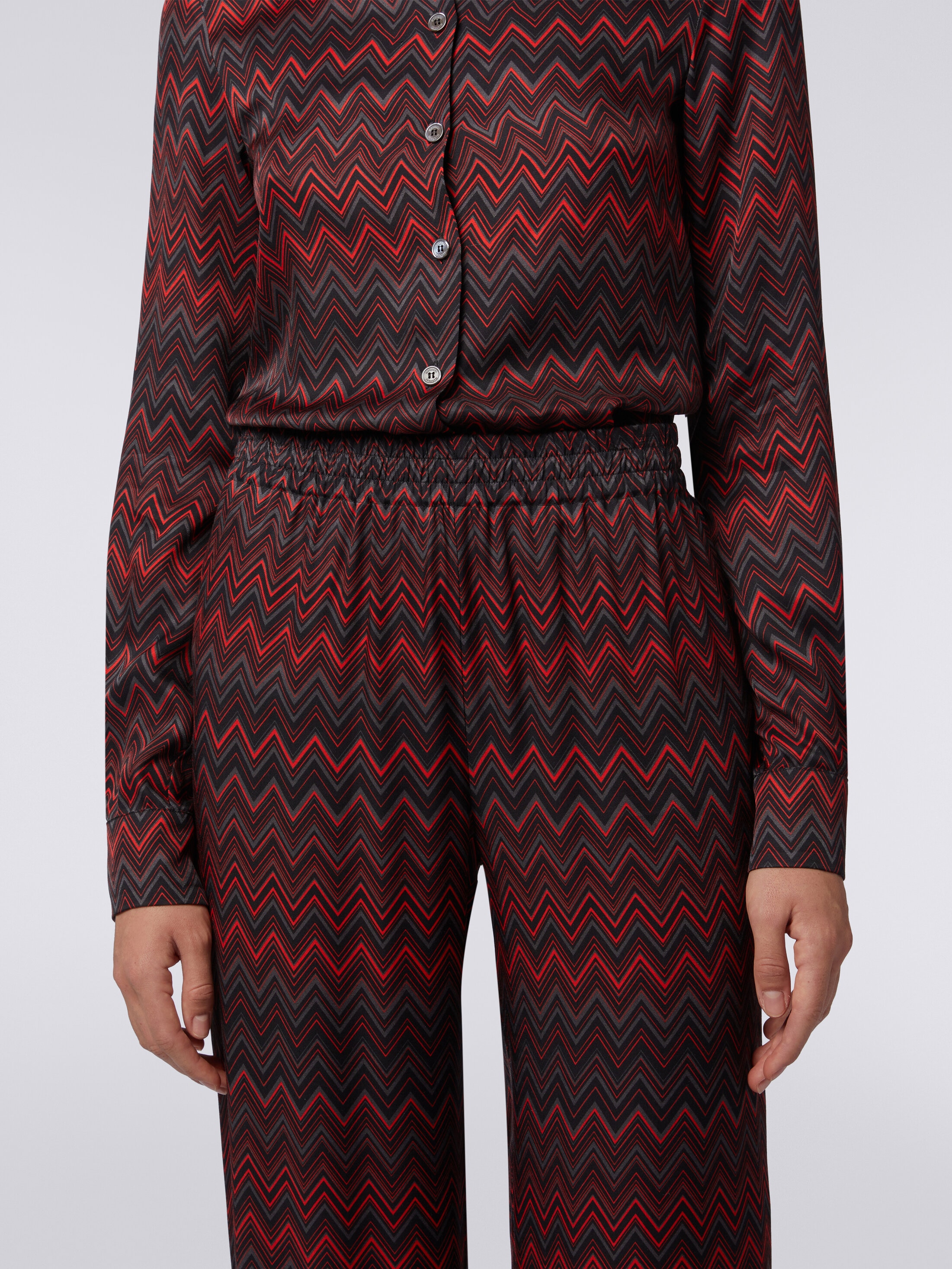 Trousers in zigzag jacquard viscose