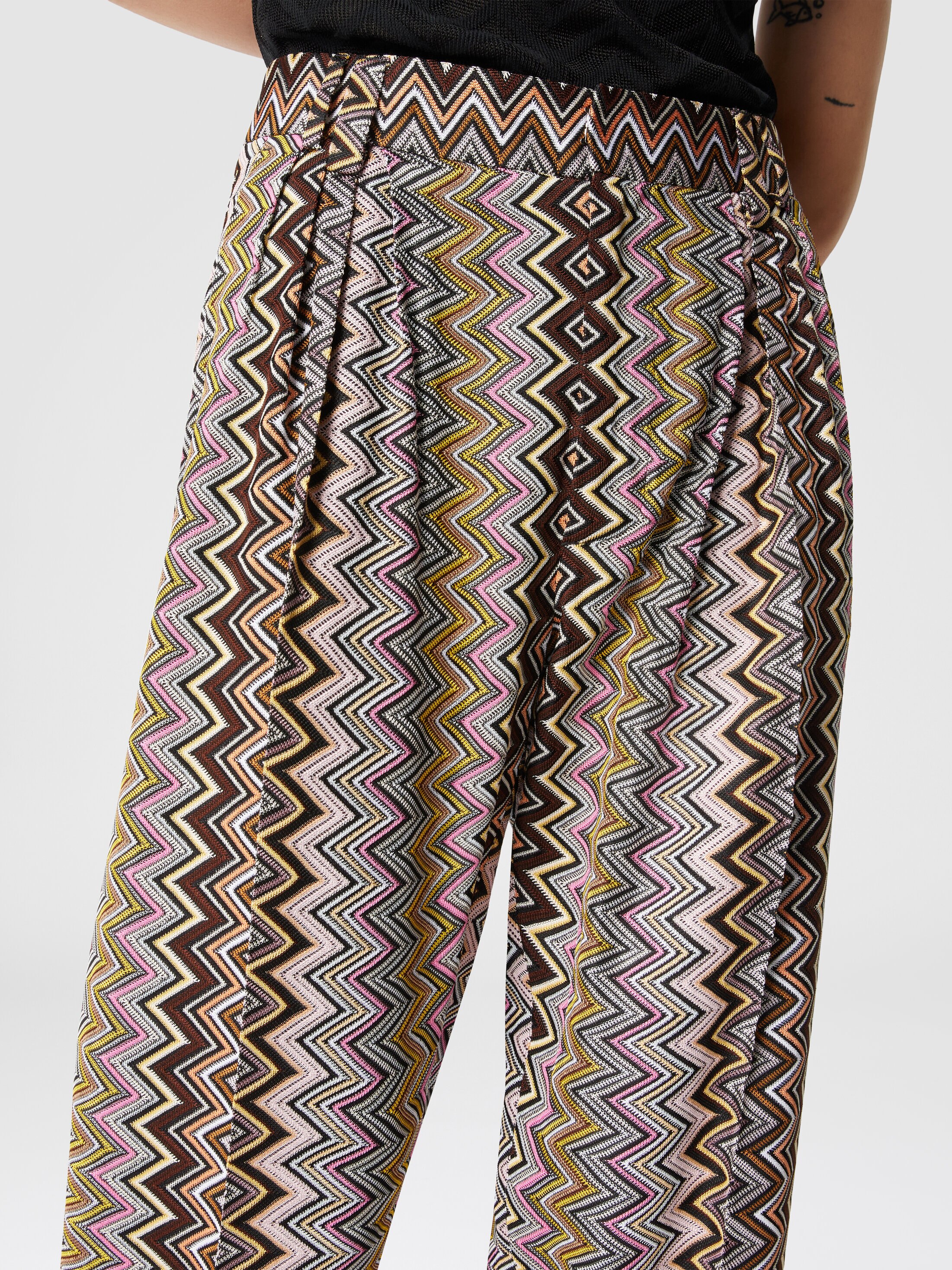 Zig zag viscose trousers with pleats