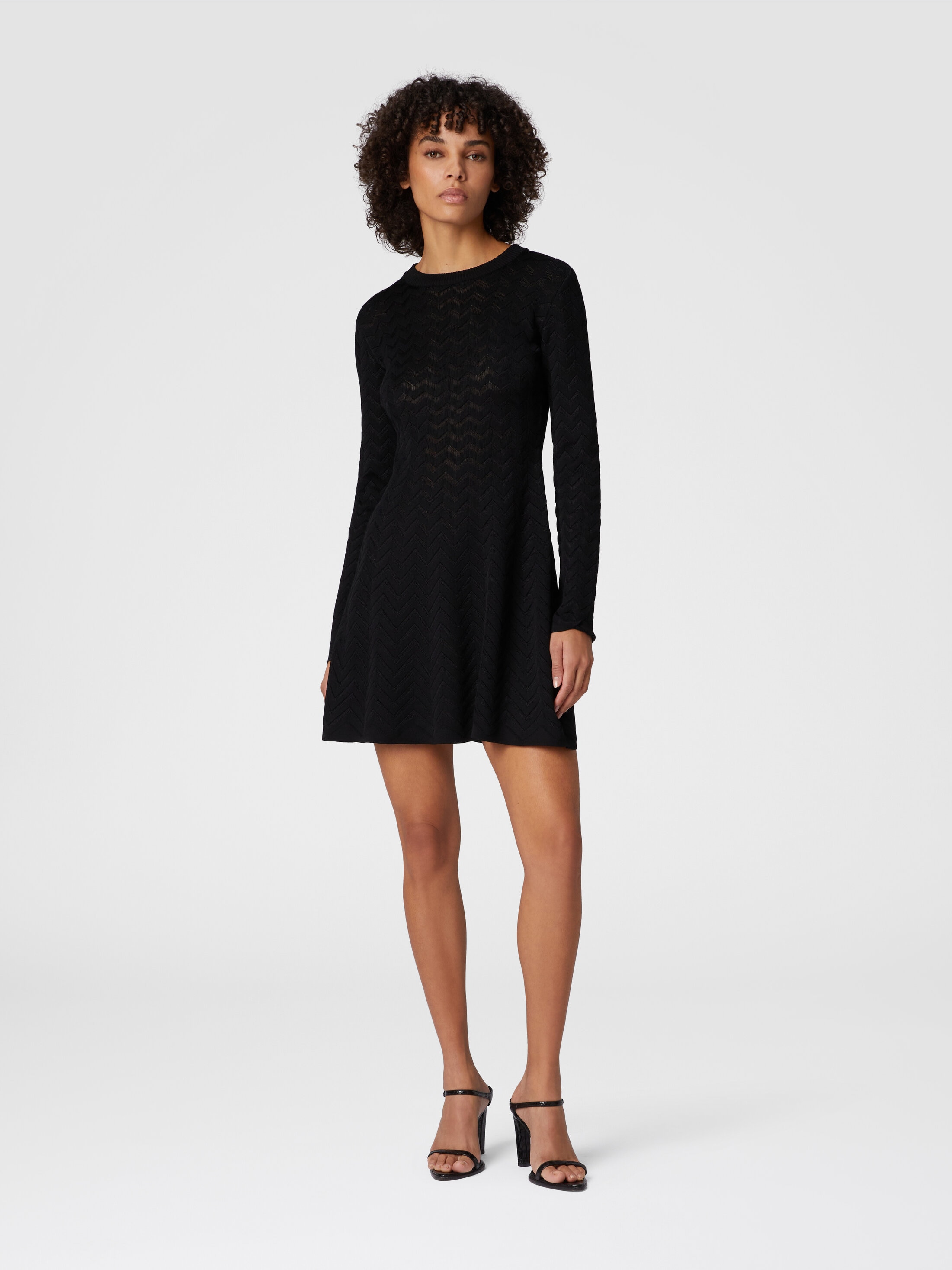Tone-on-tone chevron long-sleeved mini-dress Magenta Red