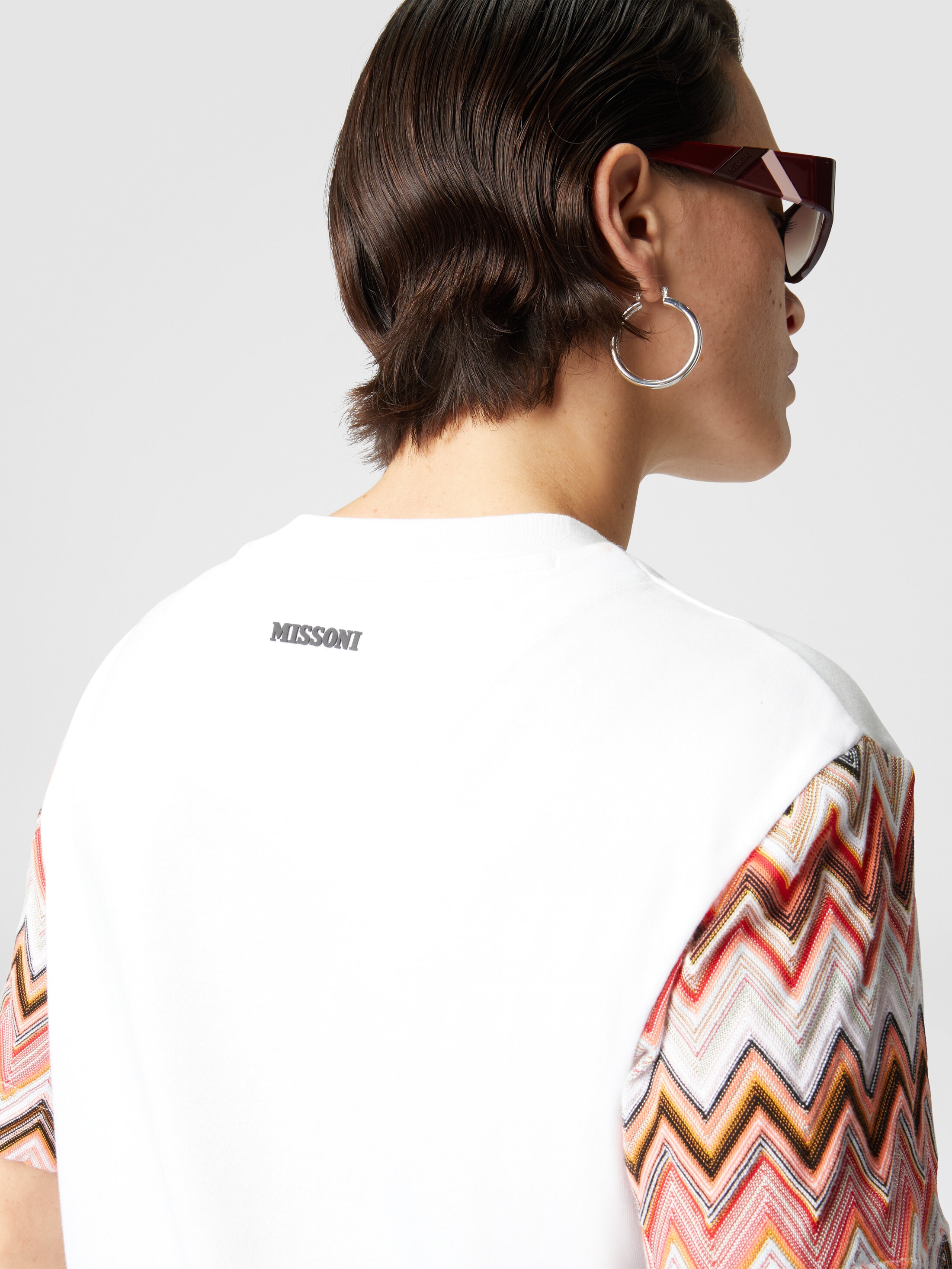 Long-sleeved zig zag knit polo shirt with half-zip collar