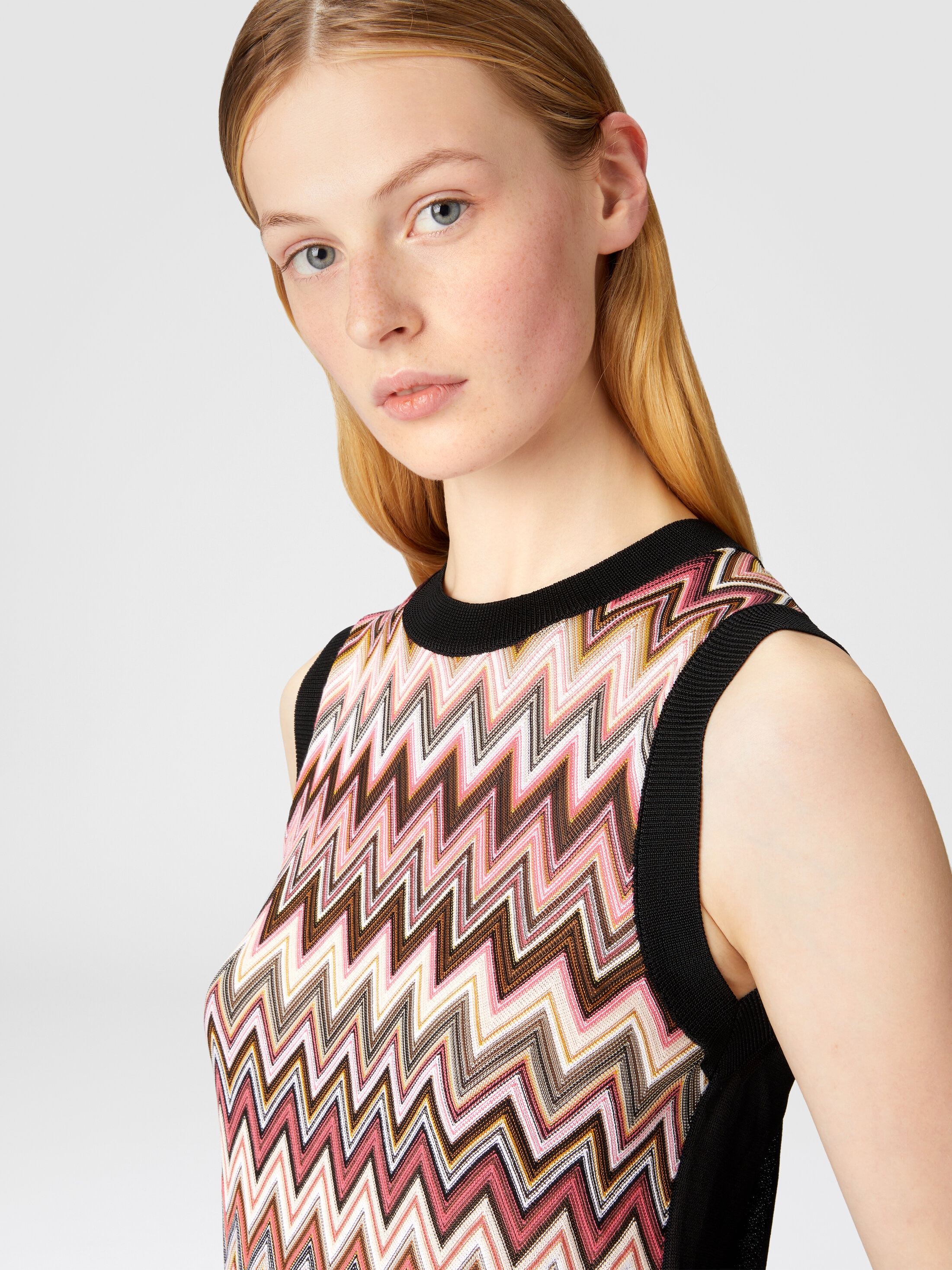 【関税込み】missoni CHEVRON VEST Viscose-blend crewneck vest with chevron insert