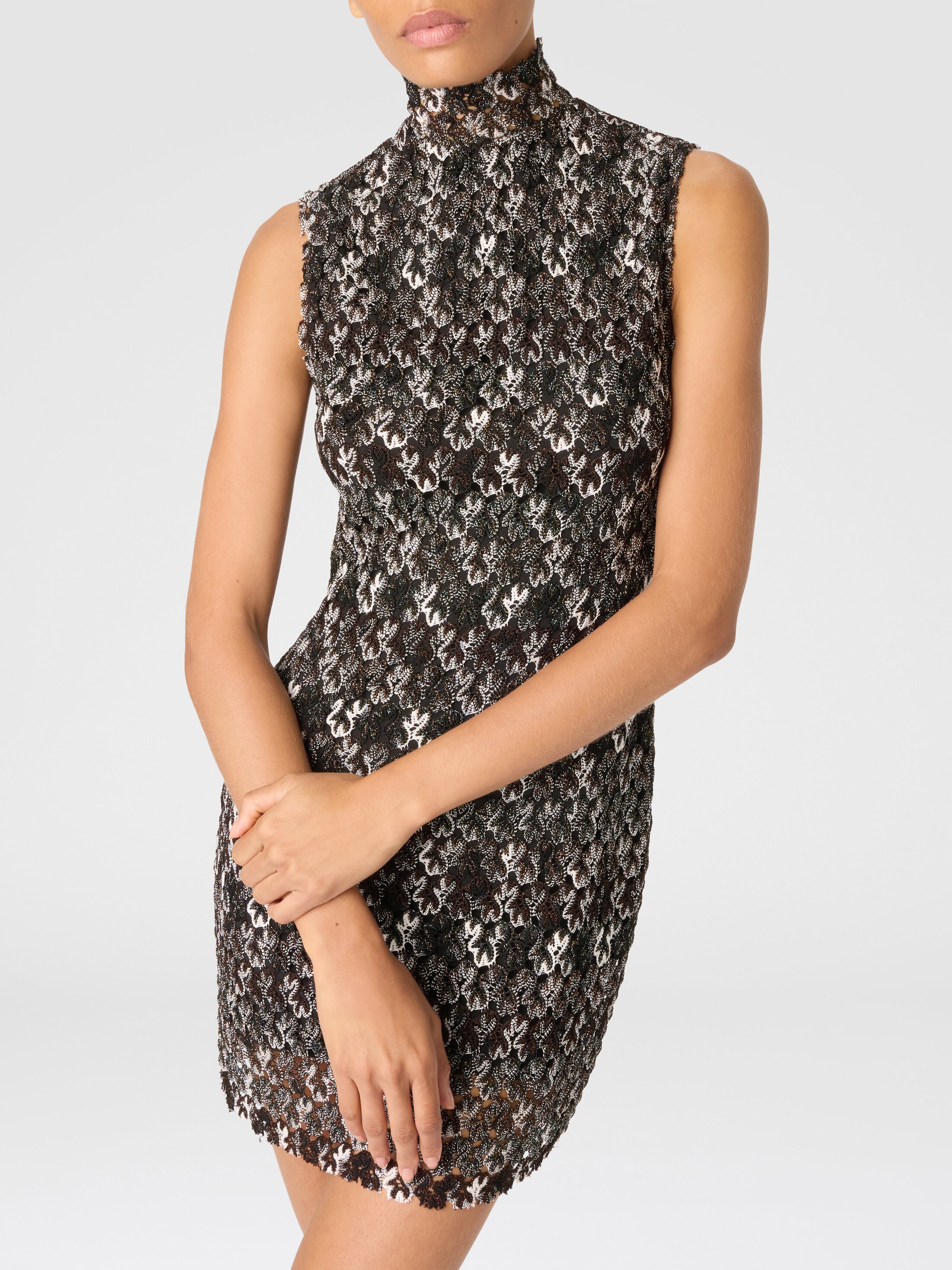 【新品未使用】maison celon high neck mini dress DS25WG22BR012H-S80DP-4