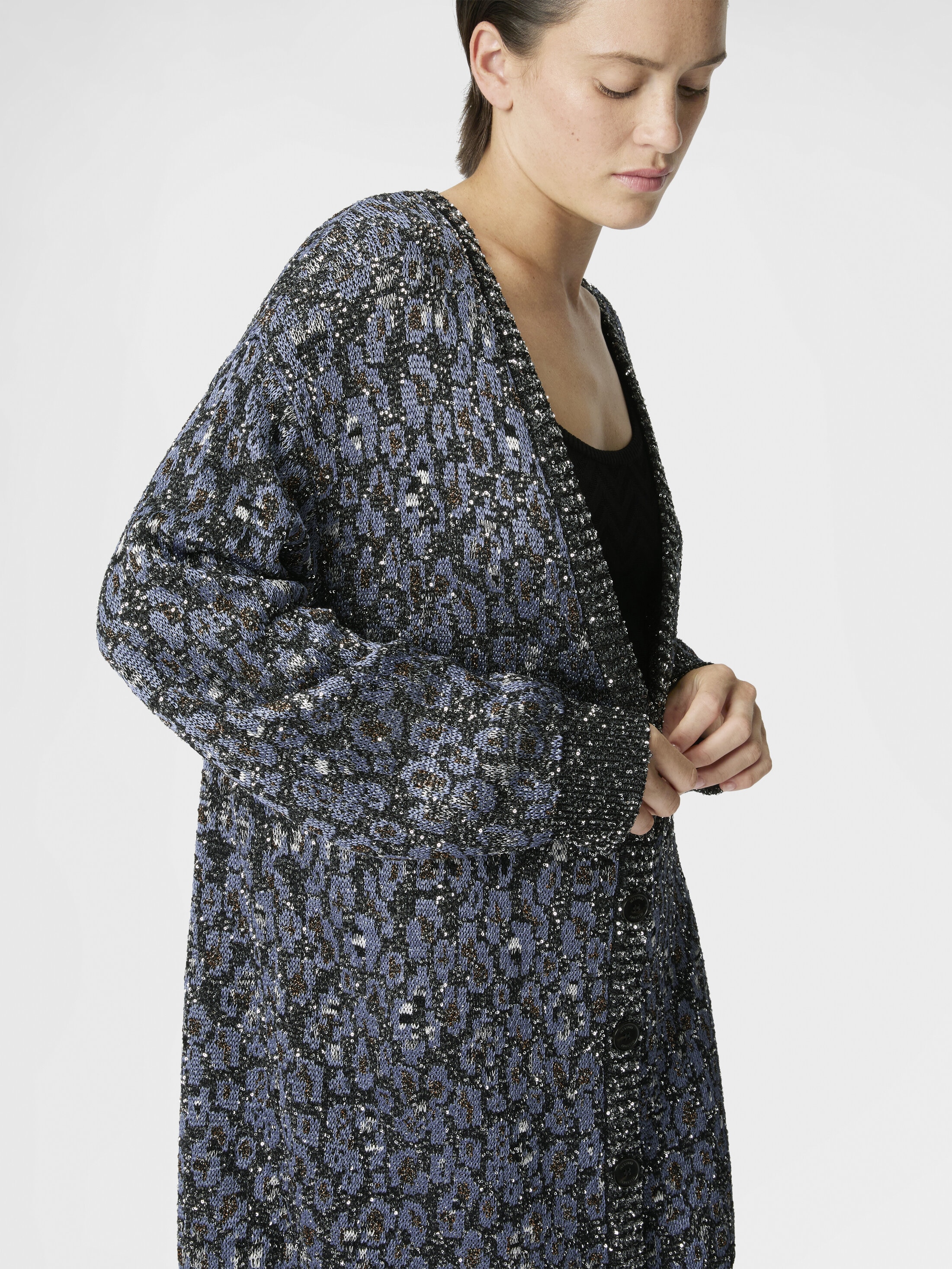 Oversized cardigan in an animal-print jacquard knit Multicoloured