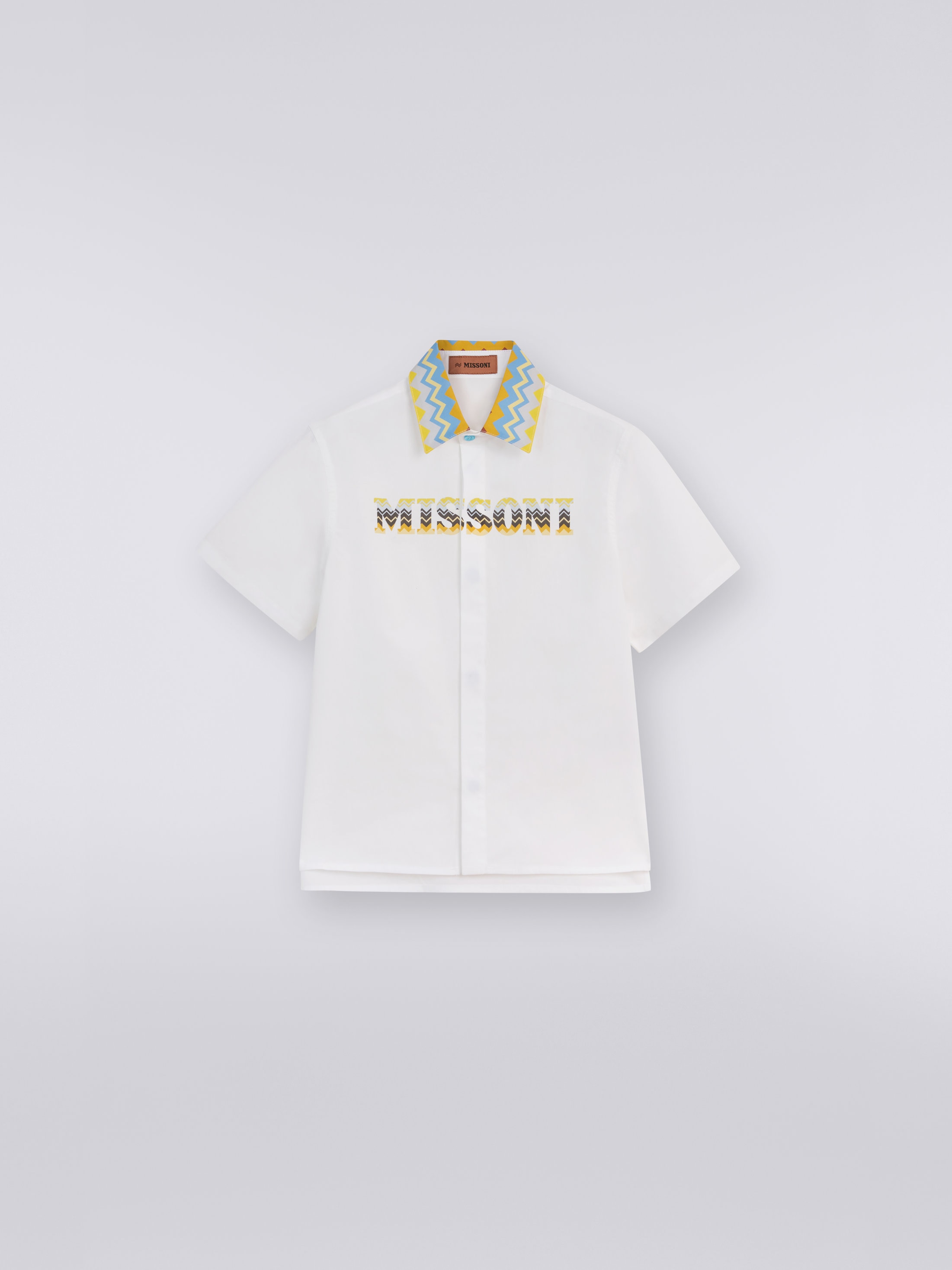 シャツ ショートスリーブ コントラストカラーの襟＆ロゴ付き マルチ