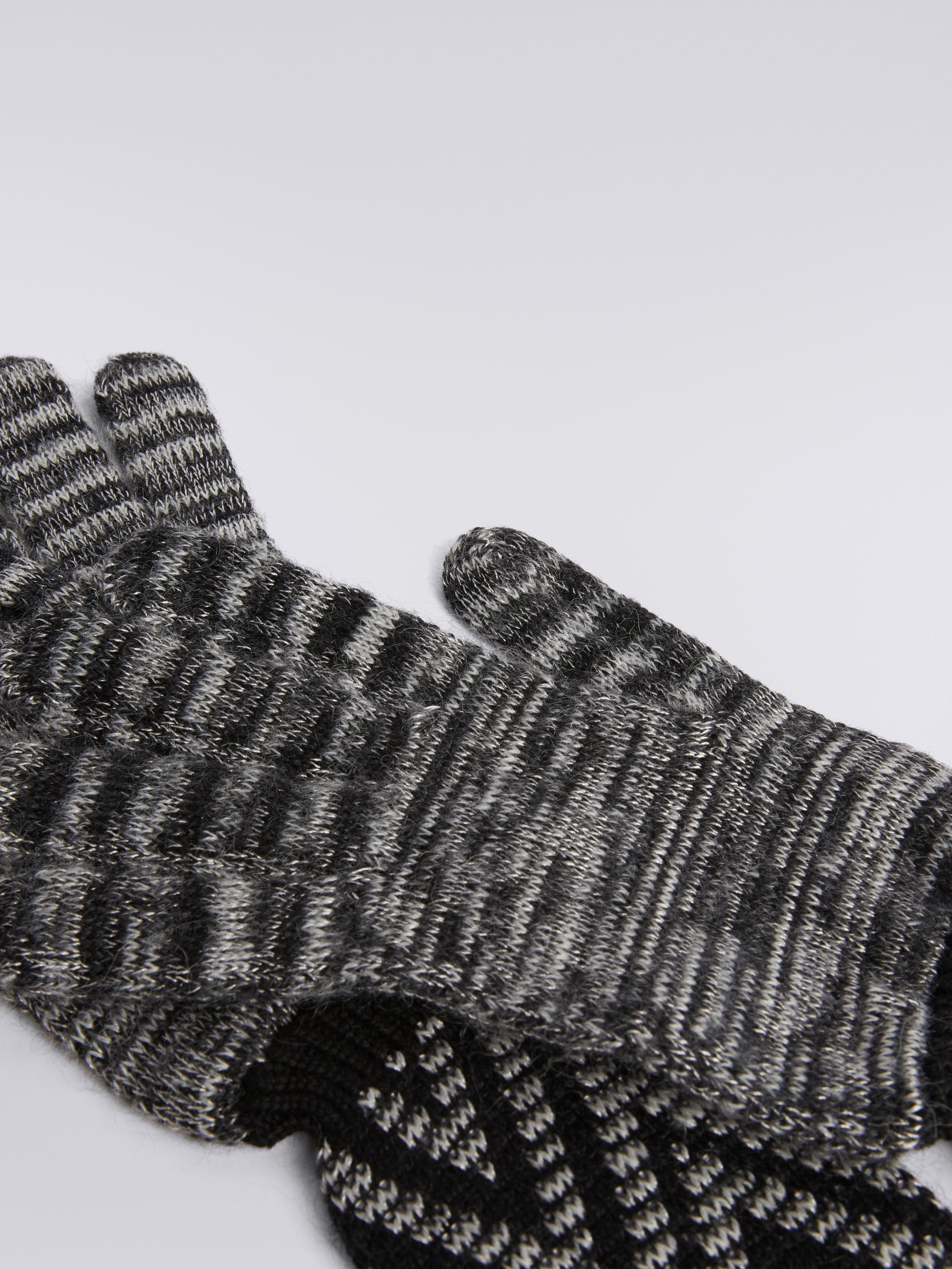 MISSONI ミッソーニ 手袋 アクセサリー レディース Gloves Off white