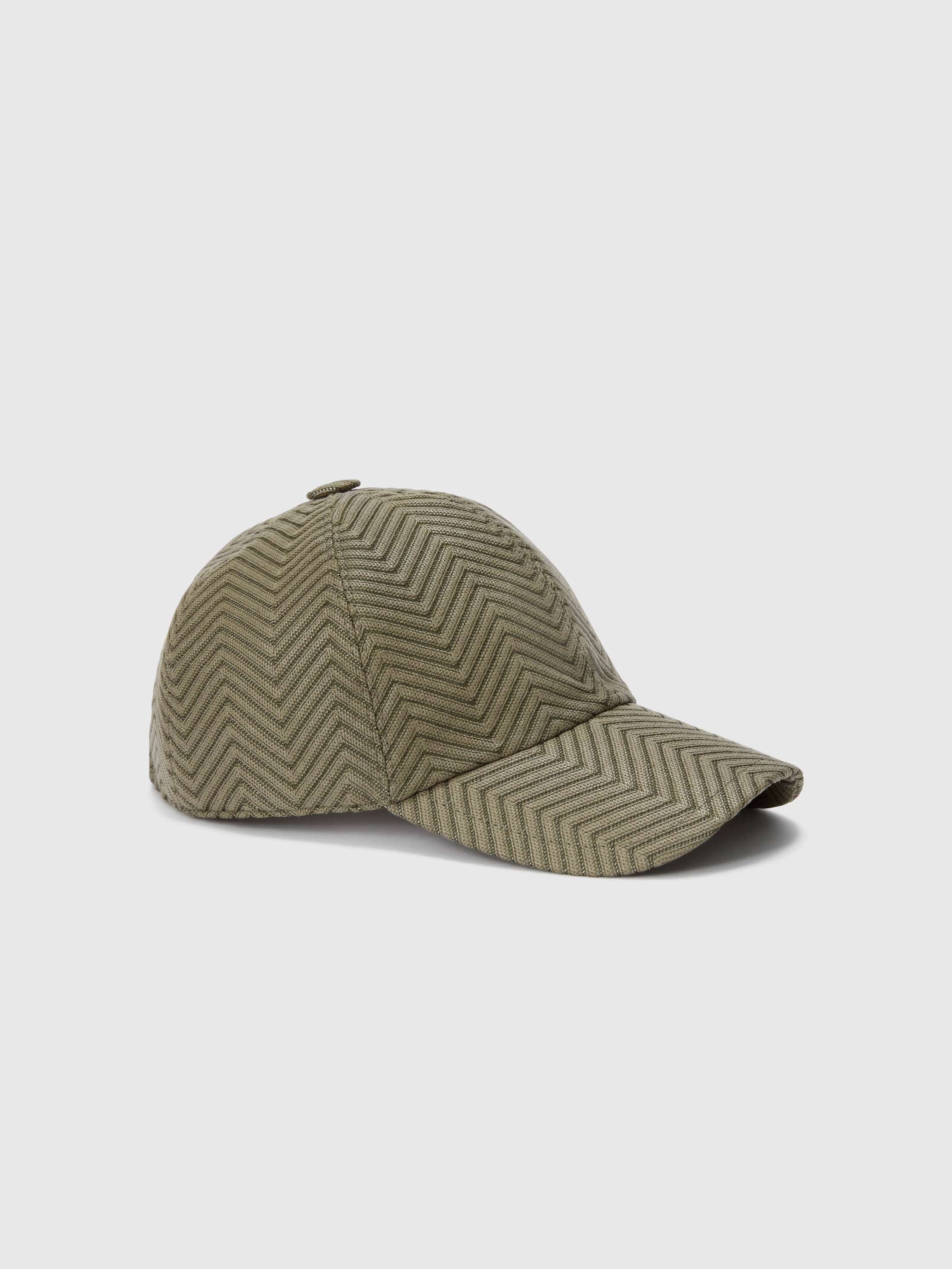 Hat with visor in wool and viscose blend chevron display picture 2