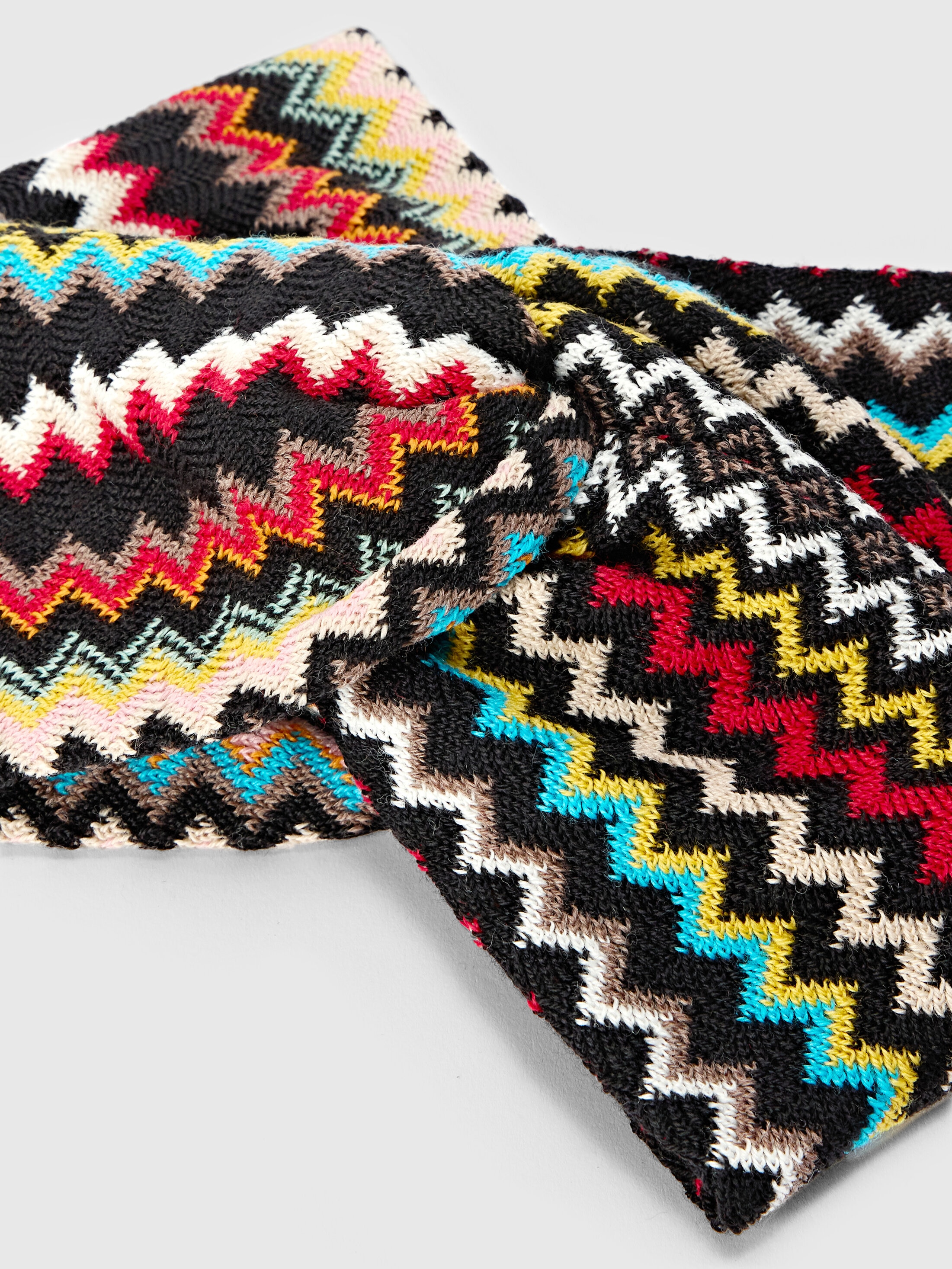 Missoni Black & White Zigzag Knit Twist Headband Missoni Zigzag-Knit Twisted Headband in Blue | Lyst UK main image 3