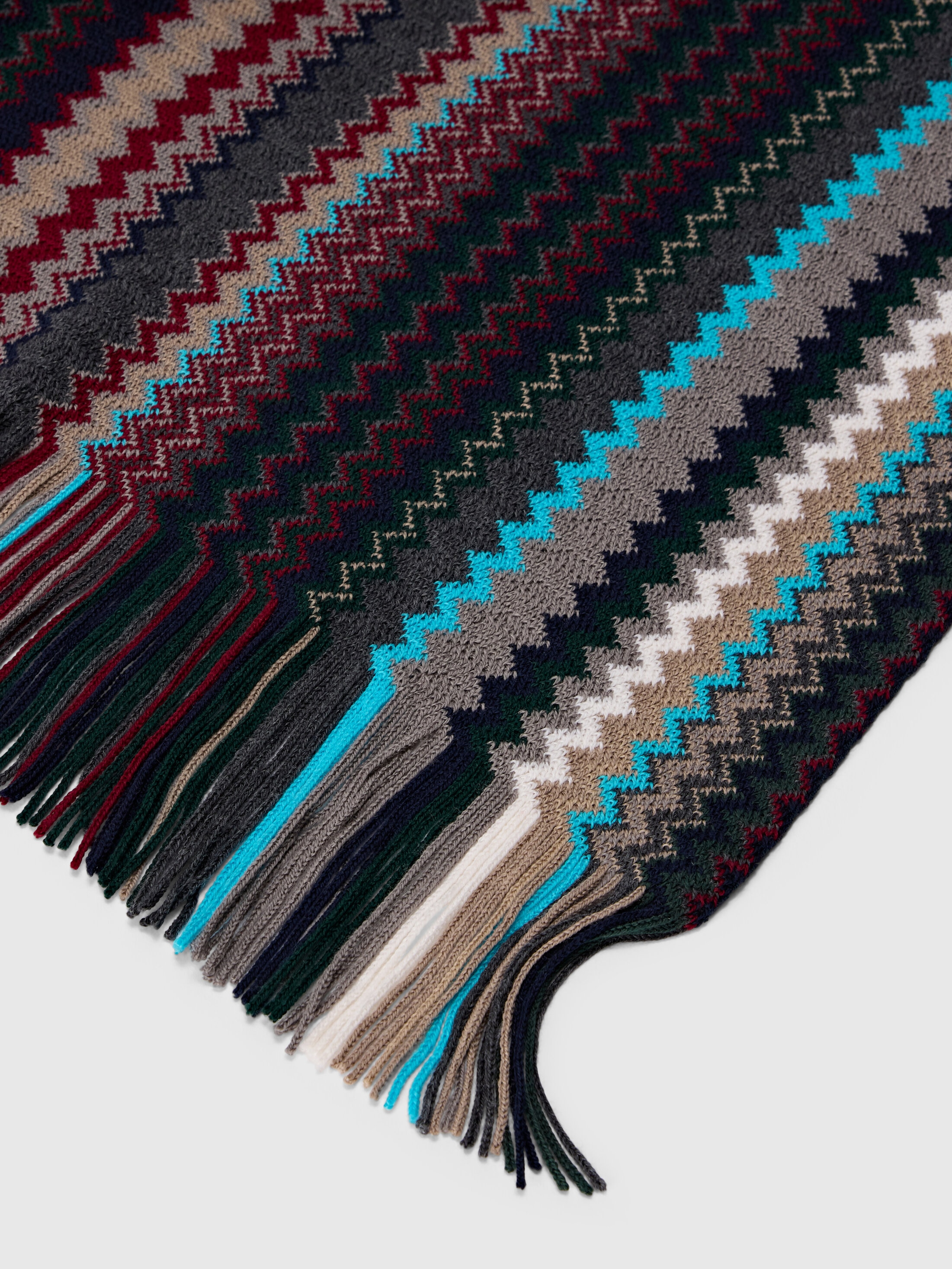 エレガントな高級メンズウールマフラー＆スカーフ | Missoni