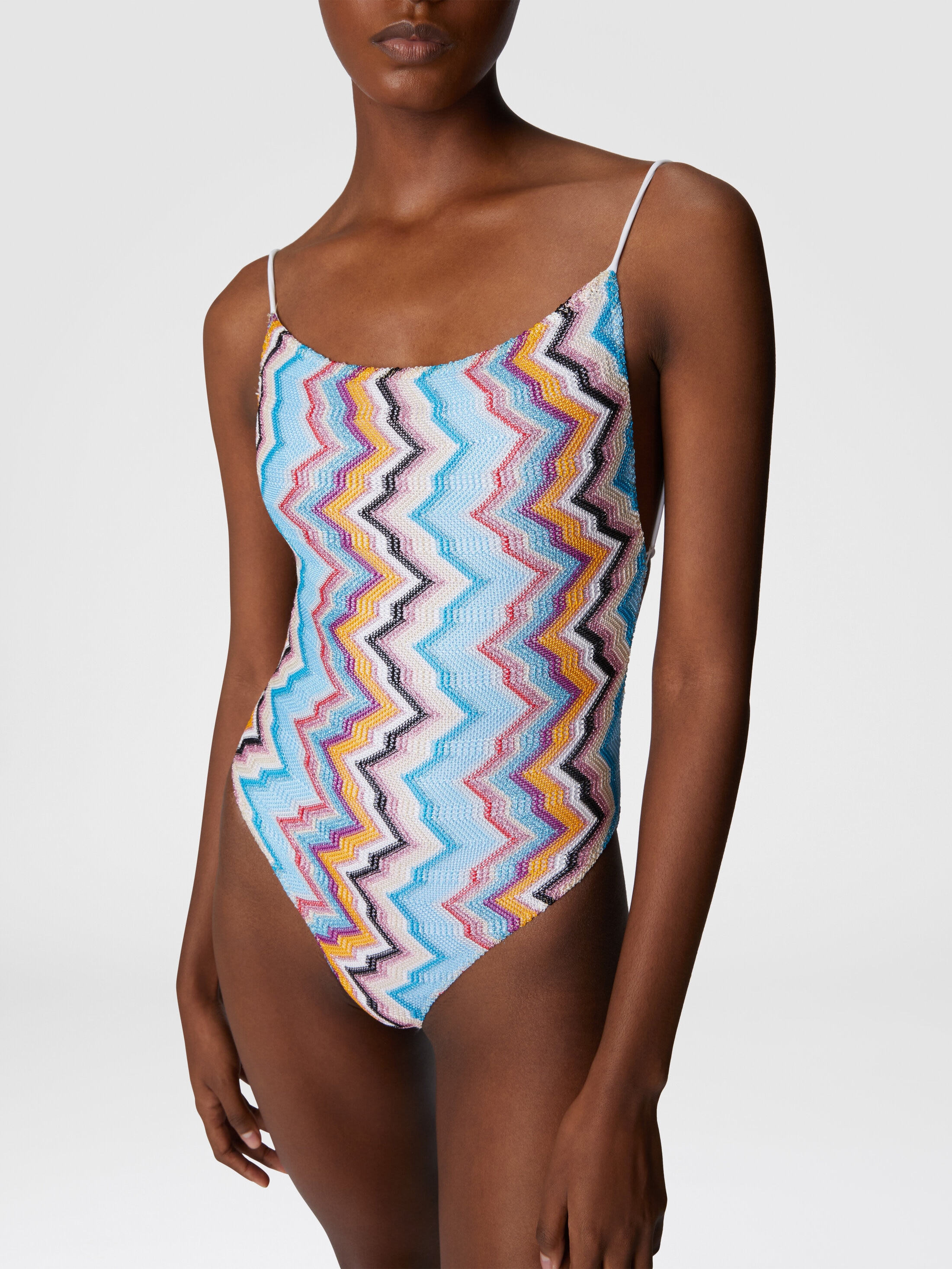 Sporty one-piece swimsuit with zig zag pattern Multicoloured