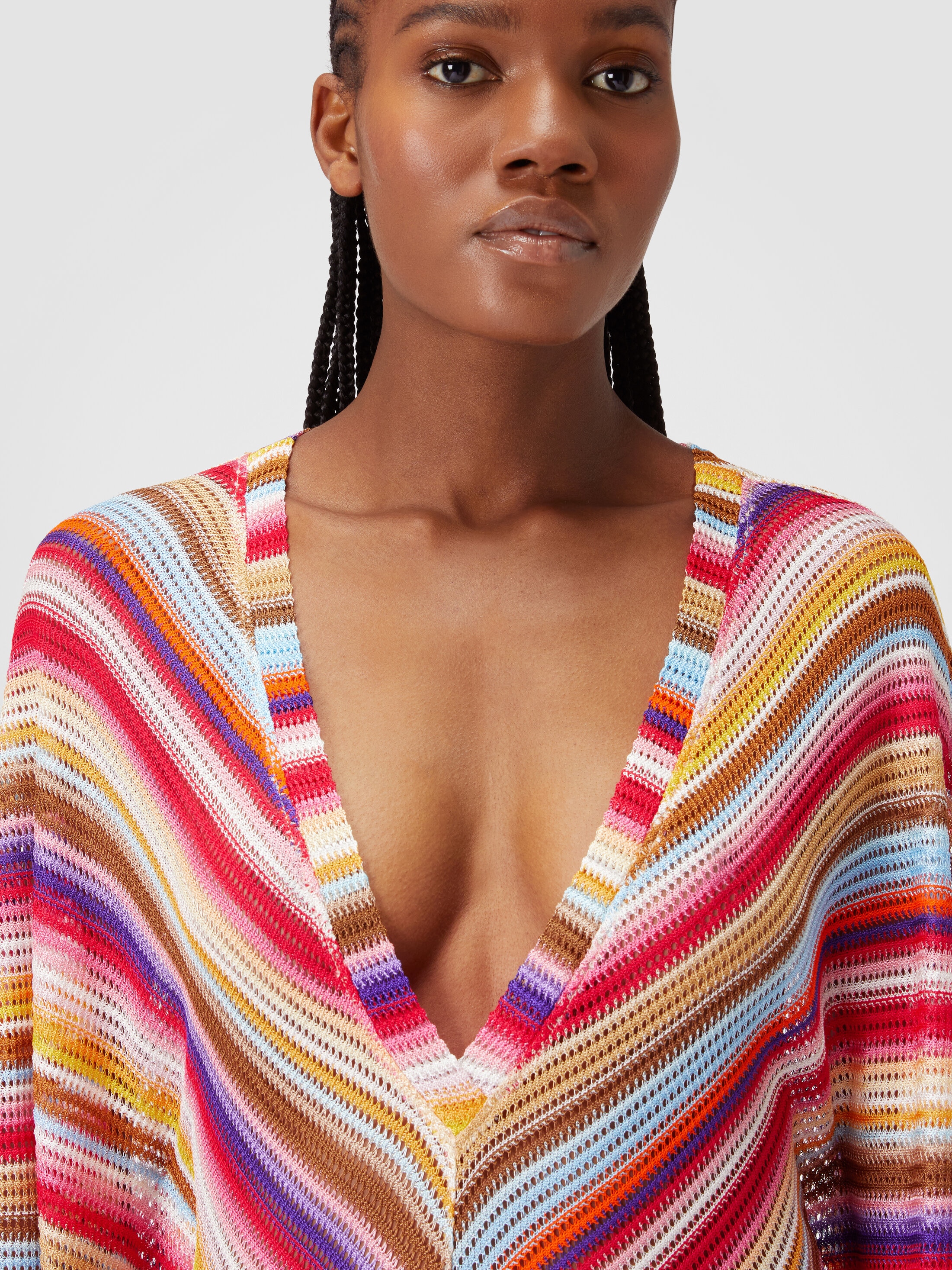 MISSONI DS24WI1CBR010GSM9JR 関税送料込 Long cover up kaftan in striped crochet