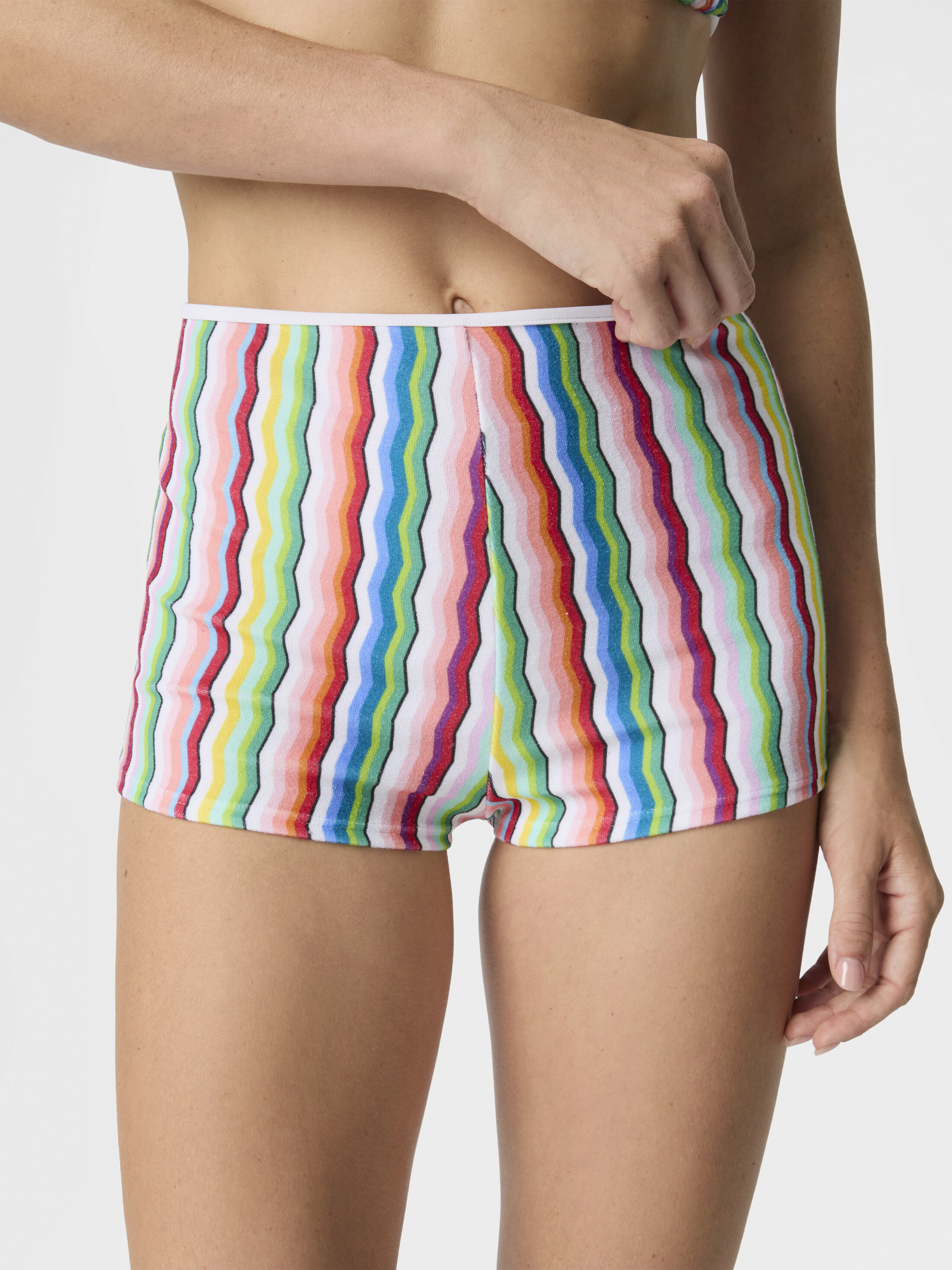 Terry cloth hot pants with zigzag print Multicoloured | Missoni