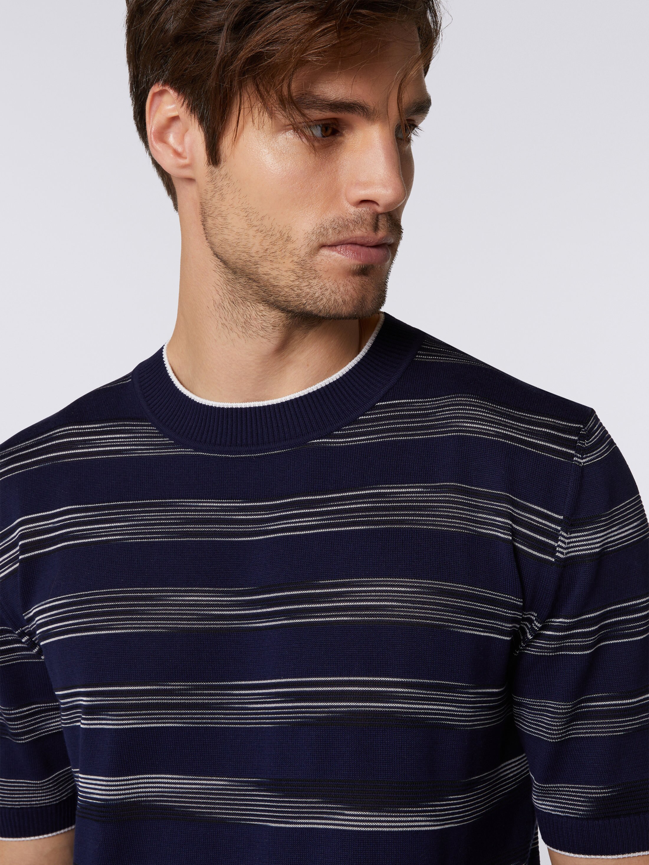 navy blue and white striped t shirt mens