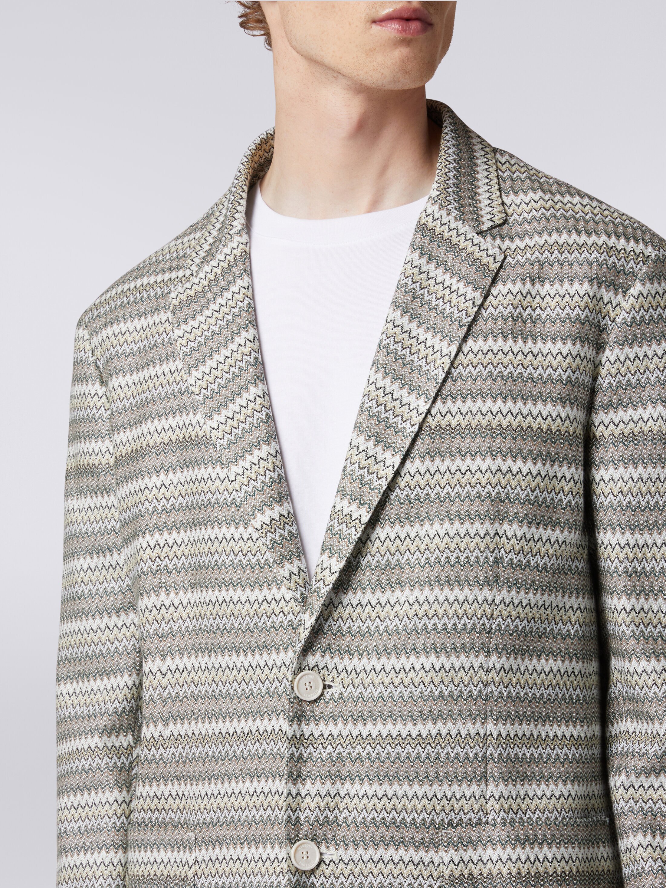 Jacket in zigzag viscose blend