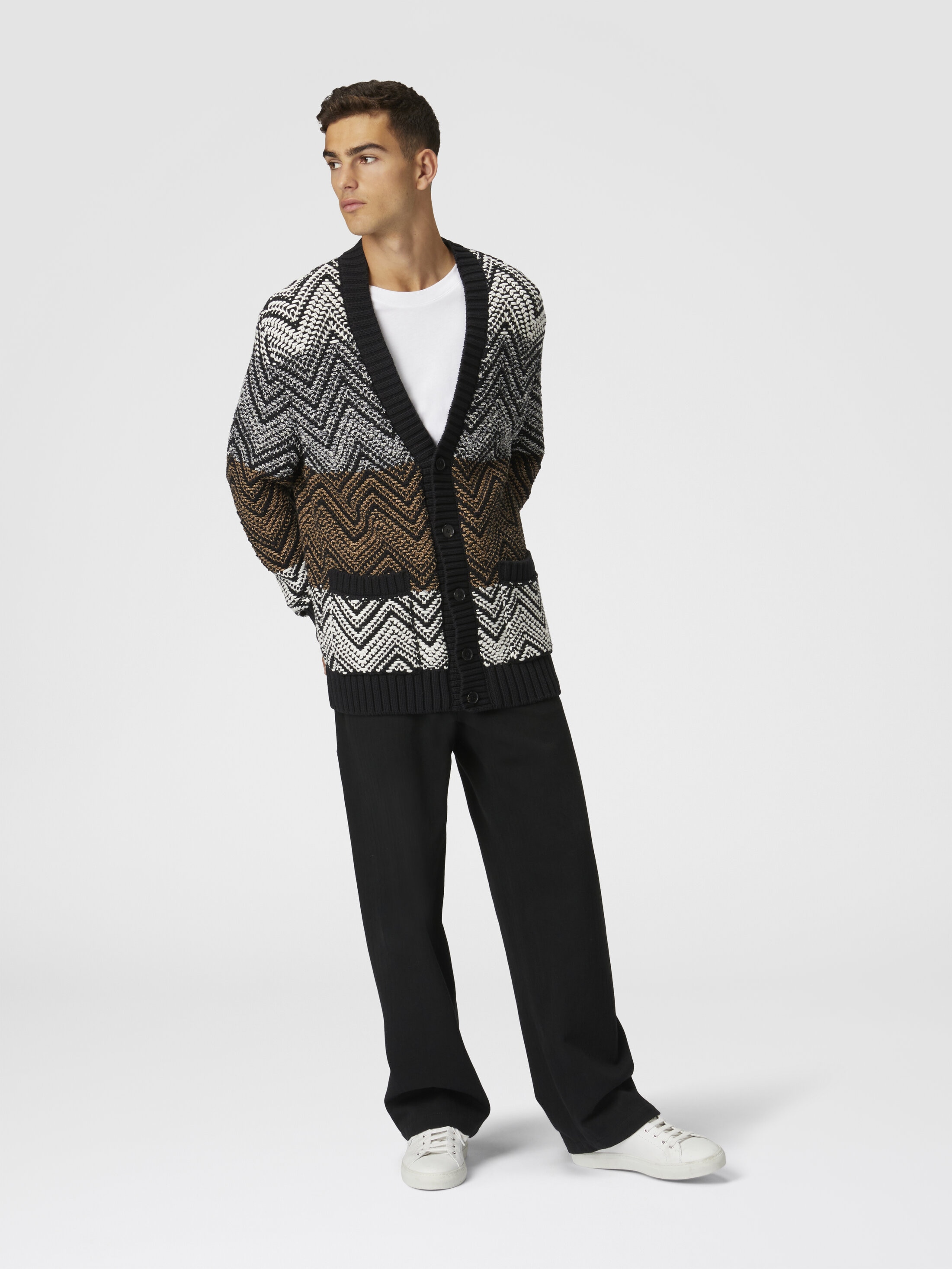 クラシック定番MISSONI マルチカラージグザグカーディガンミッソーニ マクロジグザグとポケット付きのかぎ針編みのニットカーディガン
