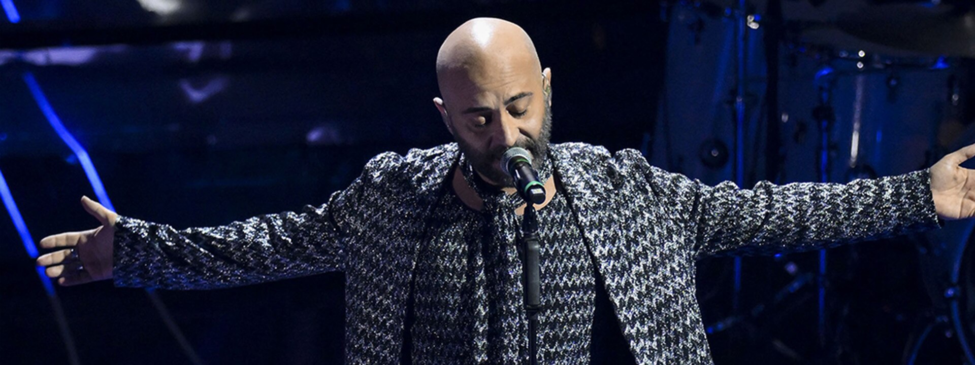Giuliano Sangiorgio, leader of Negramaro, wears an outfit from Missoni