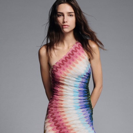 WOMEN'S COLLECTION