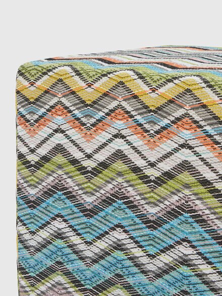 Puf cúbico Carioca 40x40x40 cm en mezcla de algodón a espigas, Multicolor  - 1D4LV00008100