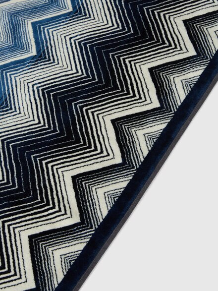 Marea Bath Mat 100% cotton with chevron pattern 70x160 cm 1000 gr/m&sup2;, Blue& White  - 1E3SP99167501