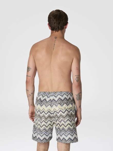 Long swim shorts with dashed zigzag print, Multicoloured  - BS26SP02BW010PSM9Z3