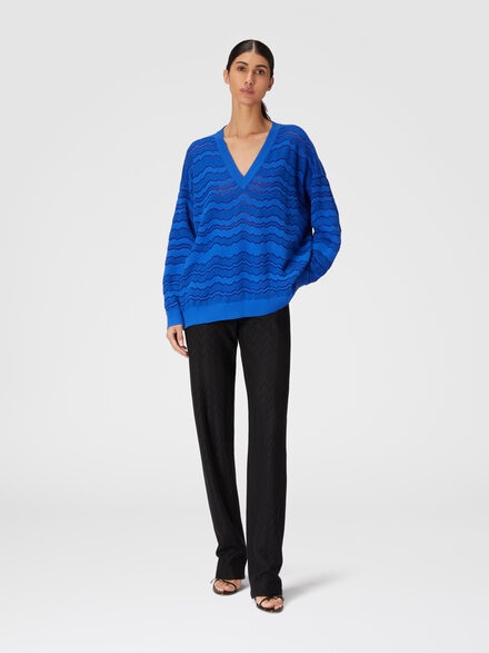 Pullover with V-neckline and tone-on-tone zigzag, Blue - DS24WN1ABK040ES72GH