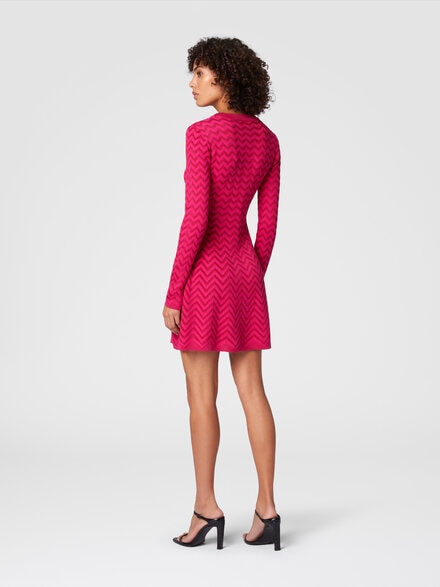 Tone-on-tone chevron long-sleeved mini-dress, Magenta Red - DS25SG0SBK044U72036