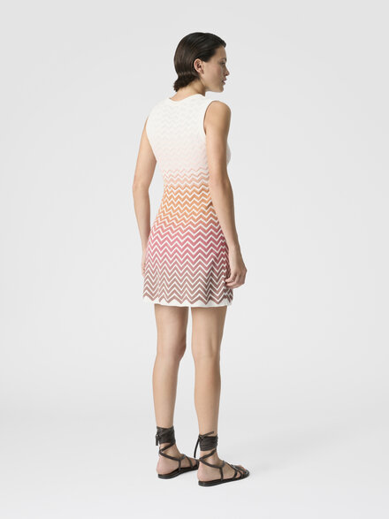 &Auml;rmelloses Mini-Kleid aus Baumwolle und Viskose mit D&eacute;grad&eacute;-Fischgr&auml;tmuster, Gr&uuml;n & Braun - DS26SG27BK01HESMSMO