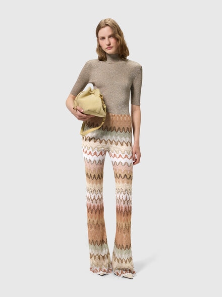 Pantalones flare en mezcla de viscosa lam&eacute; con motivo zig zag, Multicolor  - DS26SI10BR015ISMSPJ