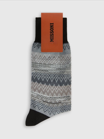 Short socks in 100% cotton with striped zig-zag pattern., Multicoloured  - LS25SS0BBV00HKSM67R