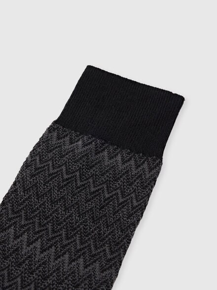 Mid-length cotton-blend 3D zigzag socks, Multicoloured  - LS25WS08BV00IISM67U