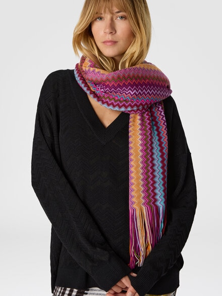 Scarf with zigzag pattern and fringes, Multicoloured  - LS25WS0XBV00IHSM67S