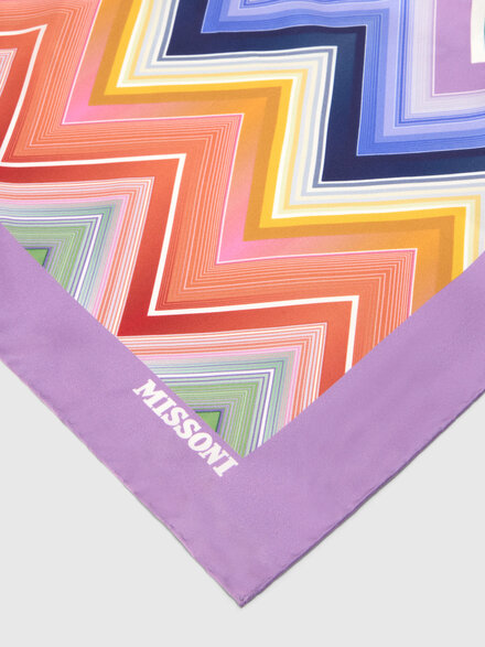 Silk foulard with macro zigzag print and logo, Multicoloured  - LS26SS0OBV00J1SM67S